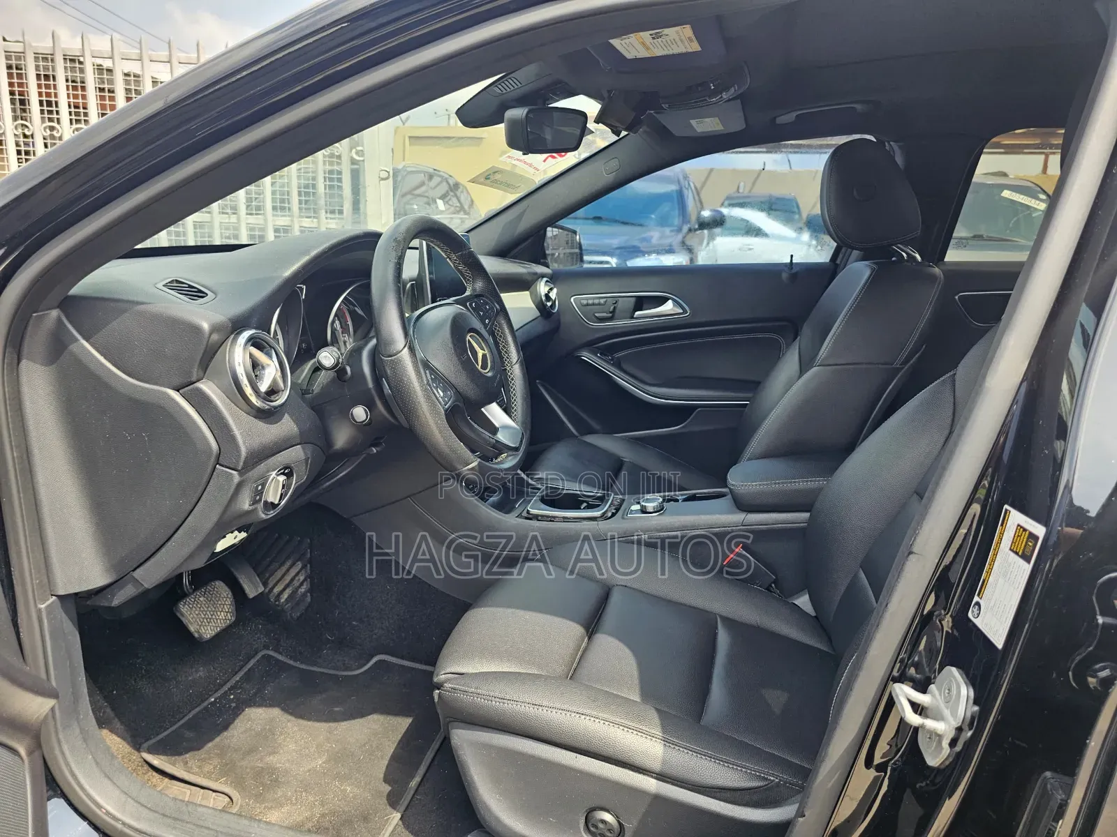 Mercedes-Benz GLA 250 2017 Black
