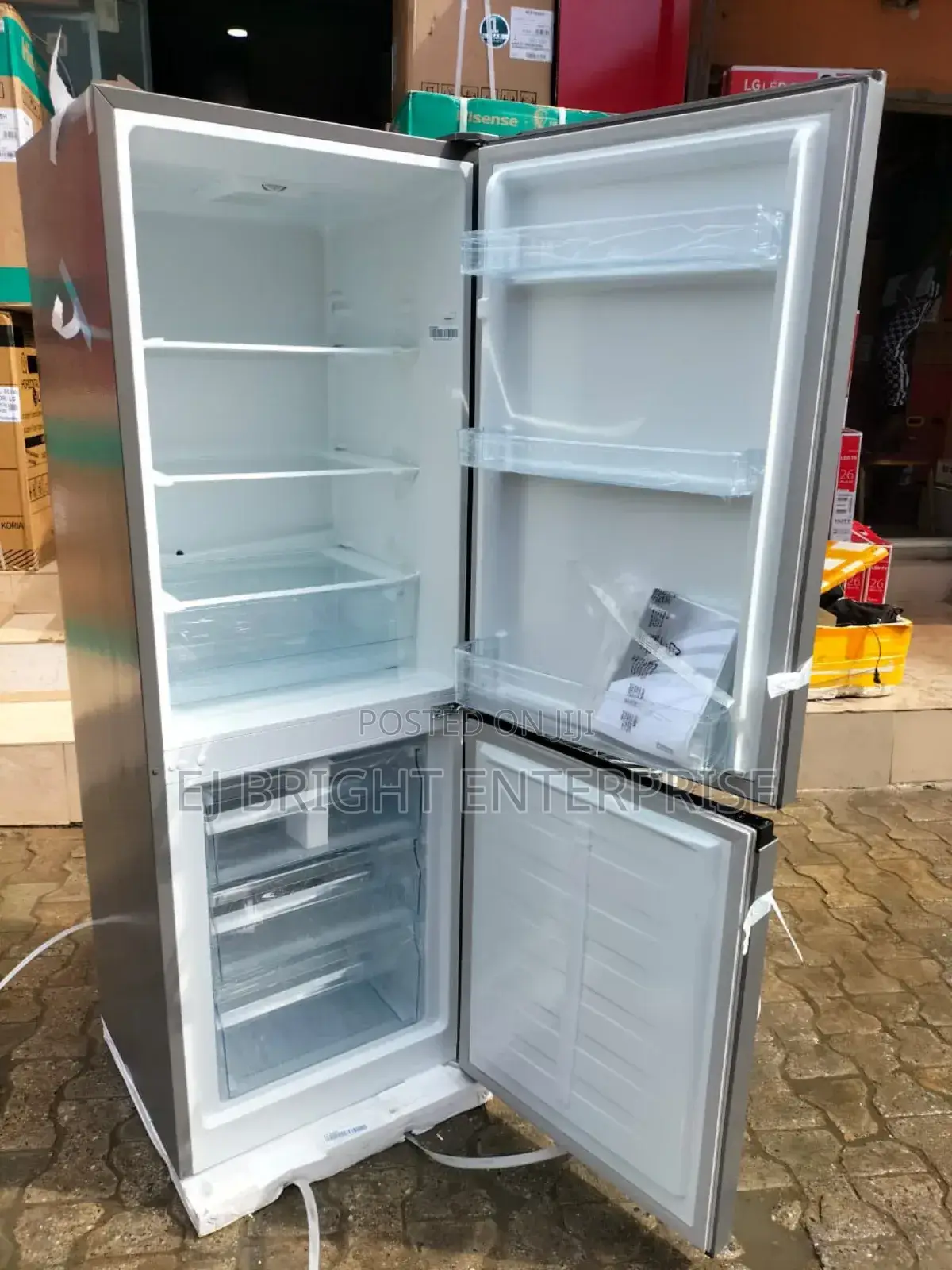 Hisense 225 Liters Bottom Mounted Double Door Refrigerator