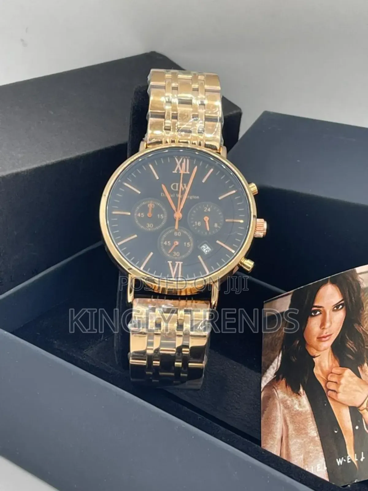 Dw Chronograph Chain Wristwatch