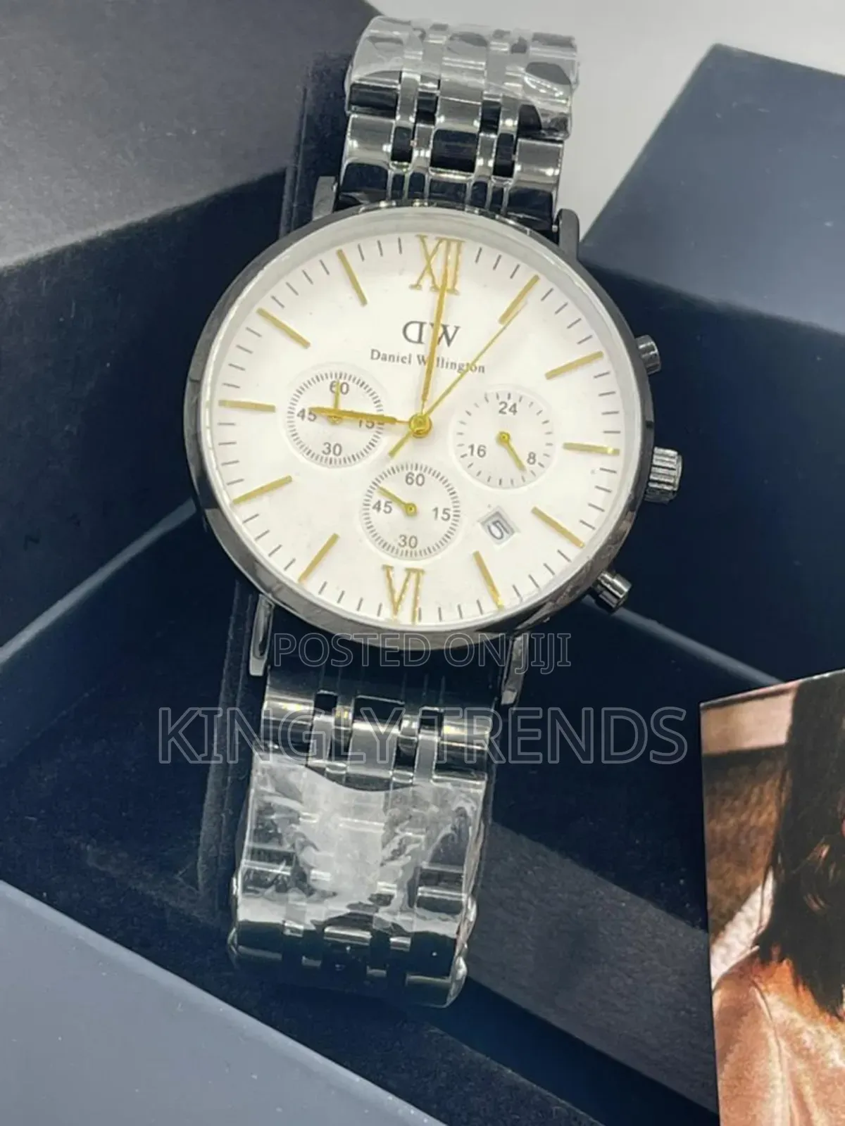 Dw Chronograph Chain Wristwatch