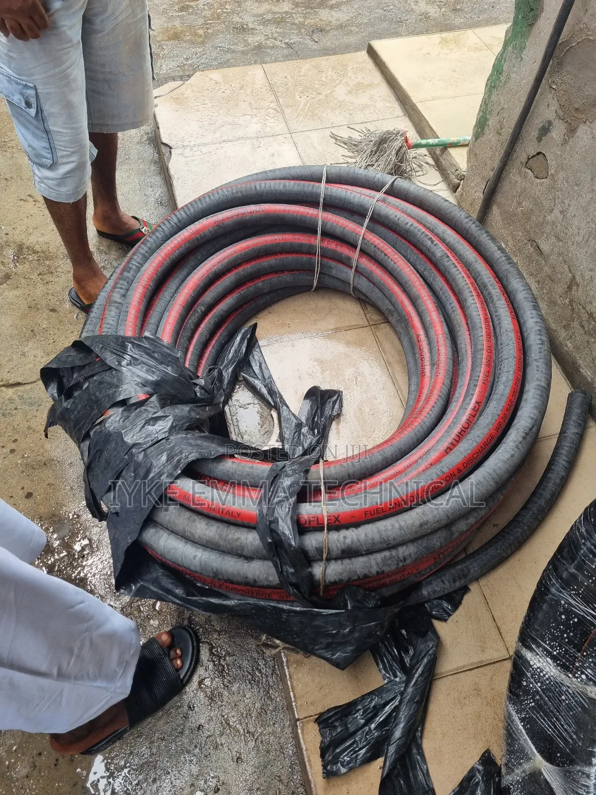 2" Fuel Oil/Water/Air/Oil Rubber Hose W. P. 20bar 300psi