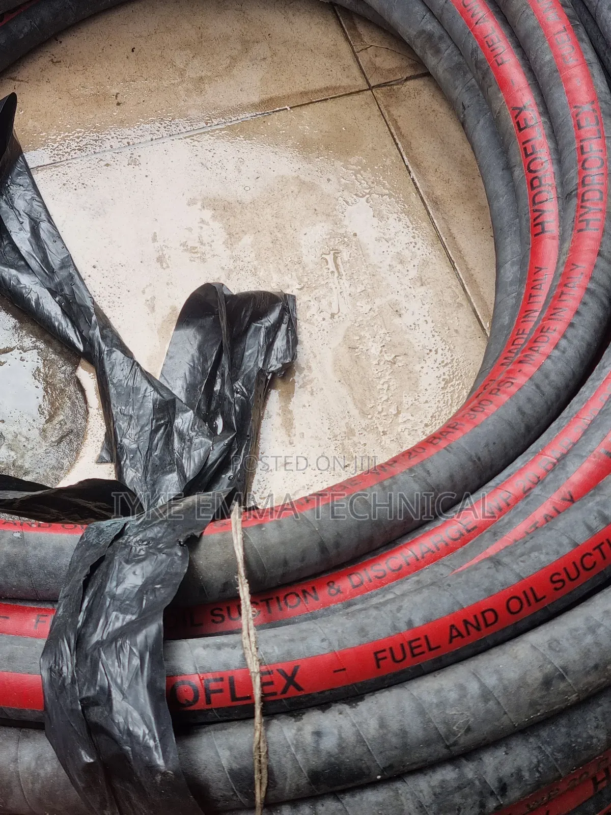 2" Fuel Oil/Water/Air/Oil Rubber Hose W. P. 20bar 300psi