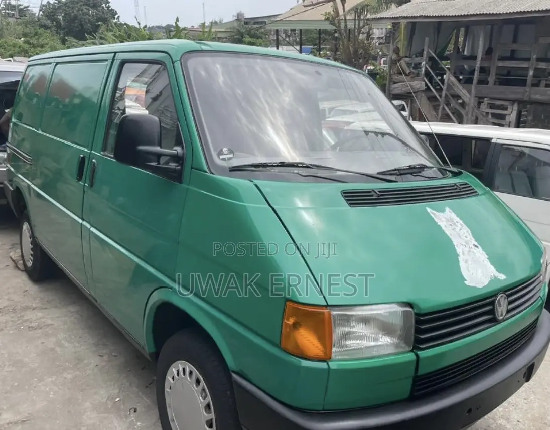 Volkswagen Transporter 1999 Green