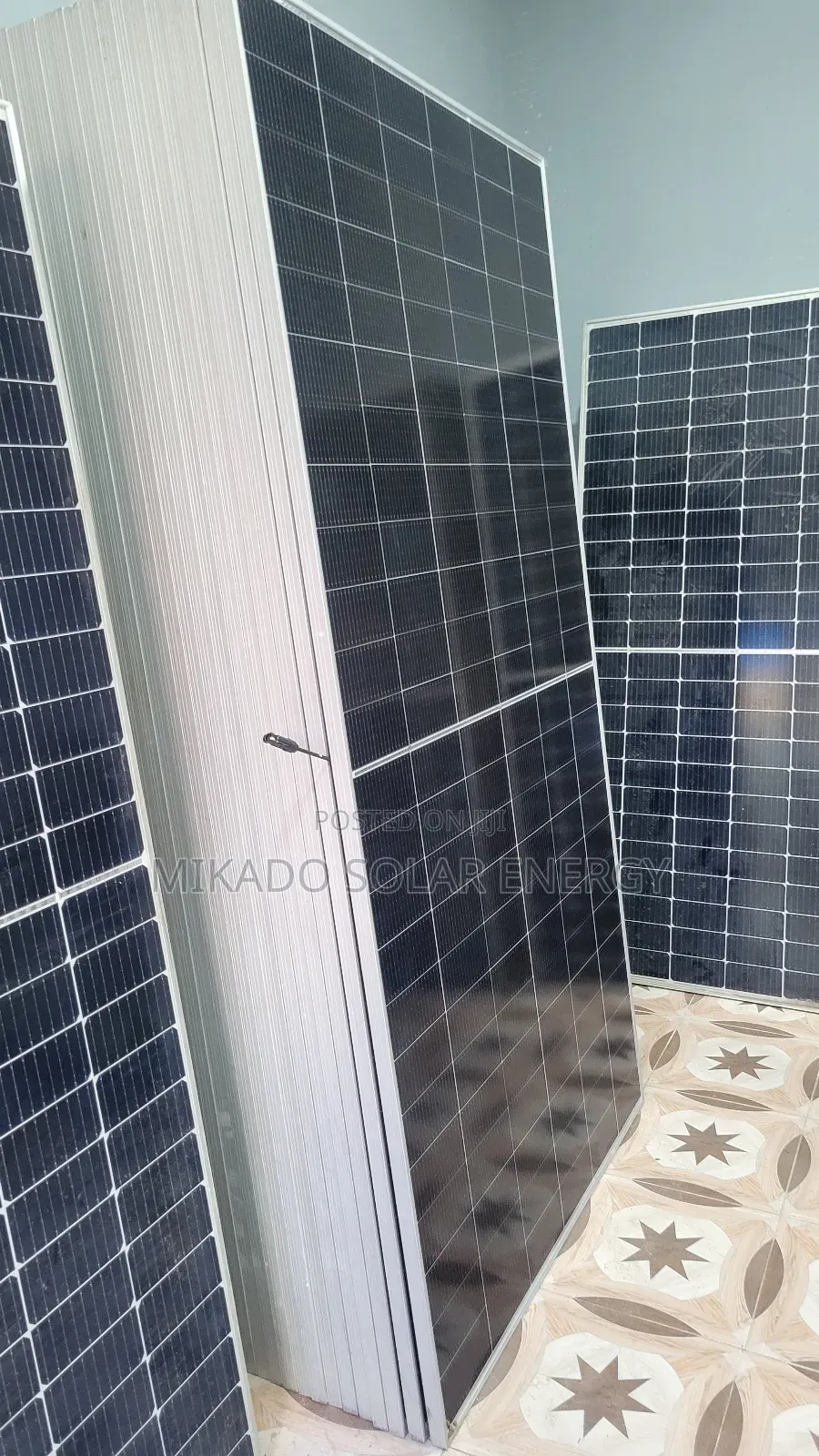 650w Bifacial Grade a Solar Panel