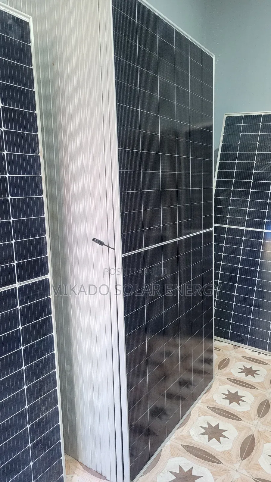 650w Bifacial Grade a Solar Panel
