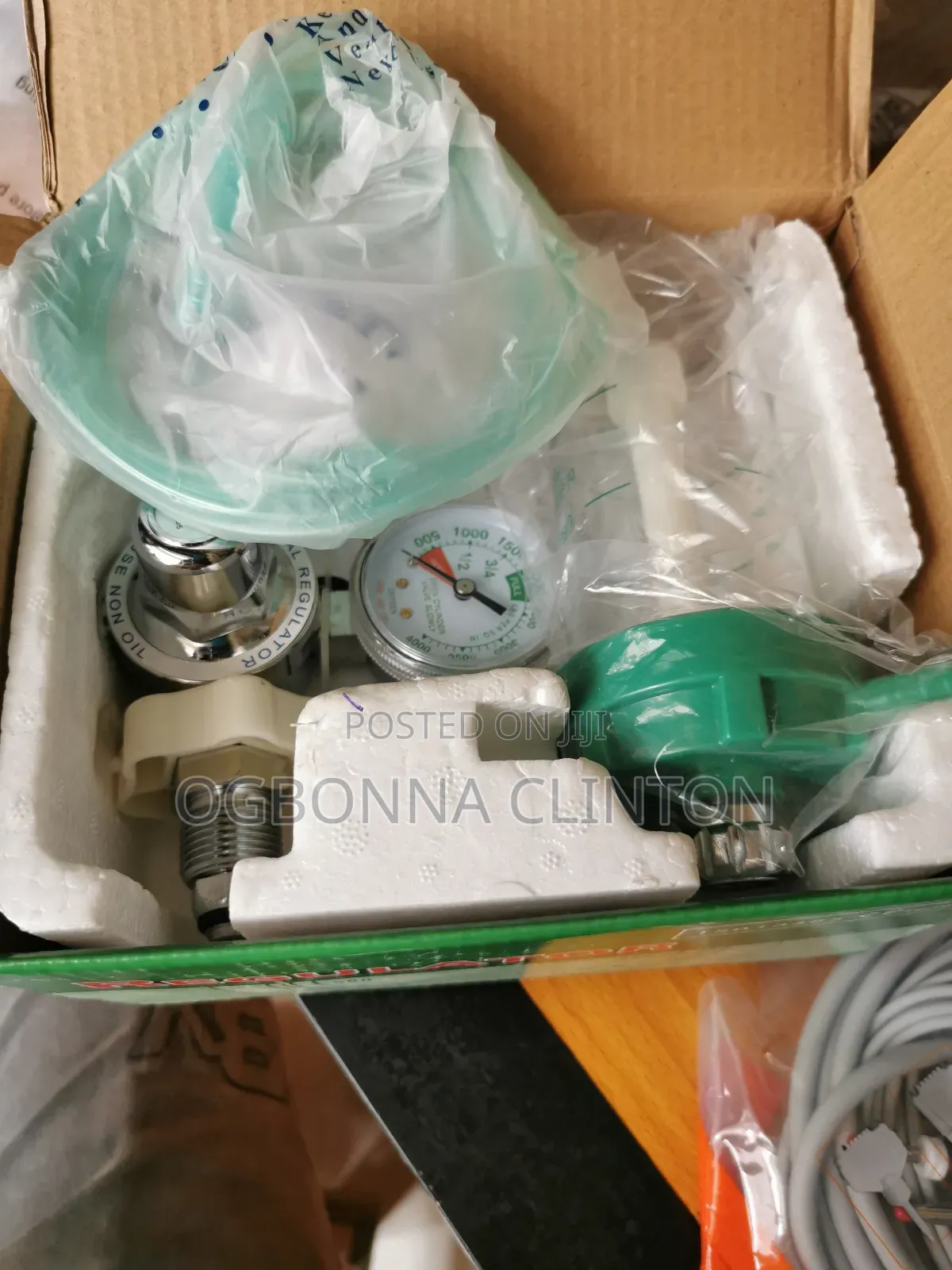 Oxygen Regulator