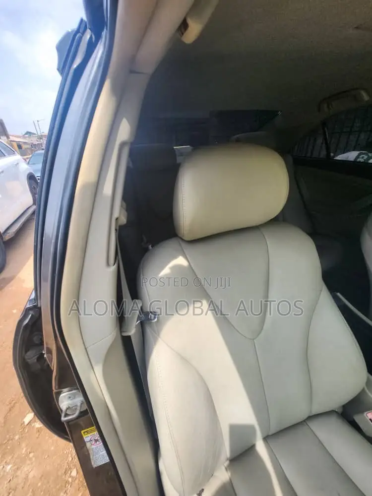 Toyota Camry LE 4dr Sedan (2.4L 4cyl 5A) 2008 Gray