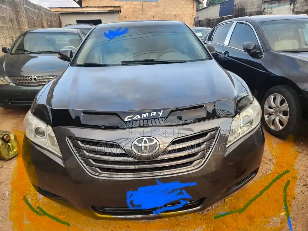 Toyota Camry LE 4dr Sedan (2.4L 4cyl 5A) 2008 Gray