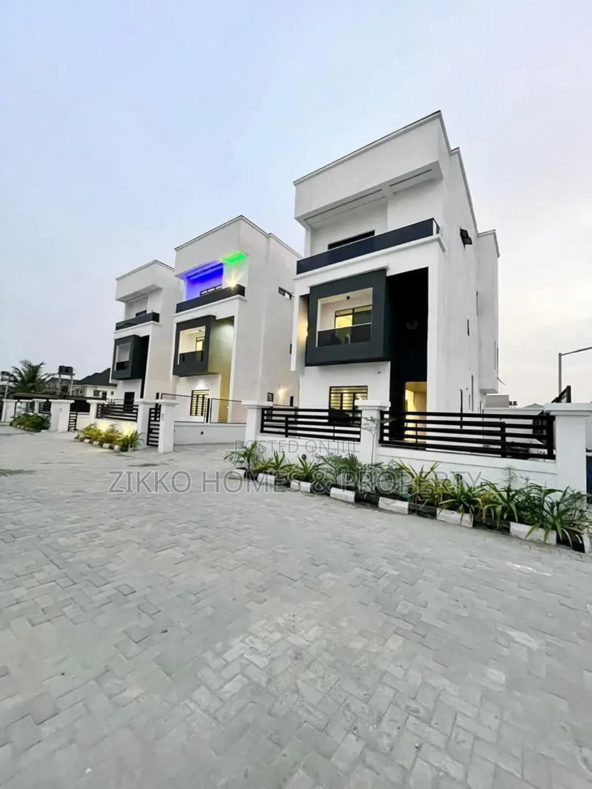 5bdrm Duplex in Ikate, Lekki for sale