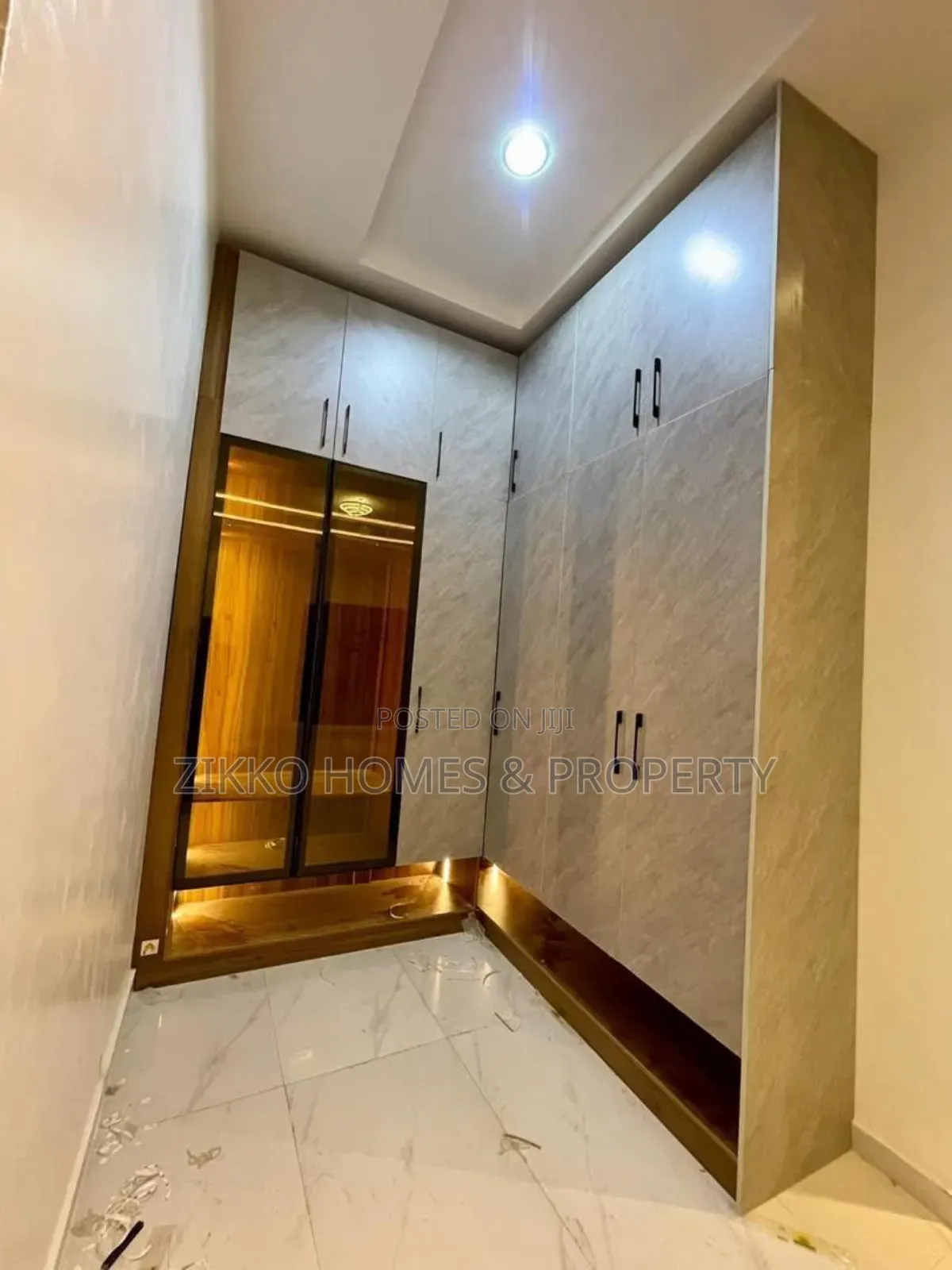 5bdrm Duplex in Ikate, Lekki for sale