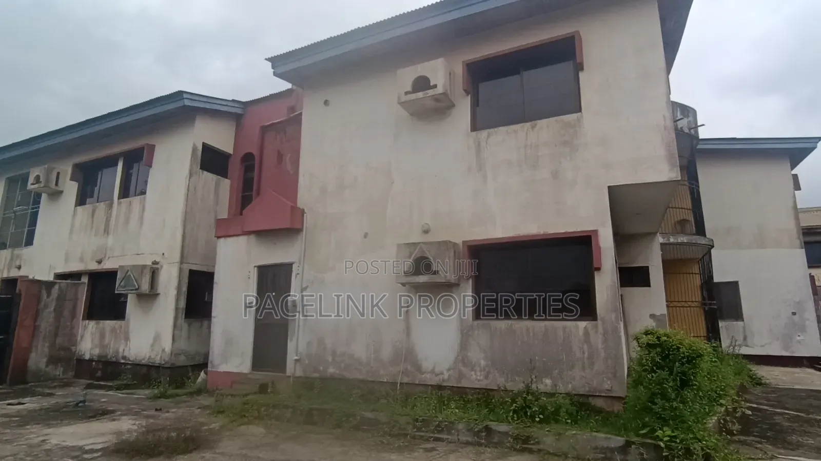 3bdrm Block of Flats in Egbeda for sale