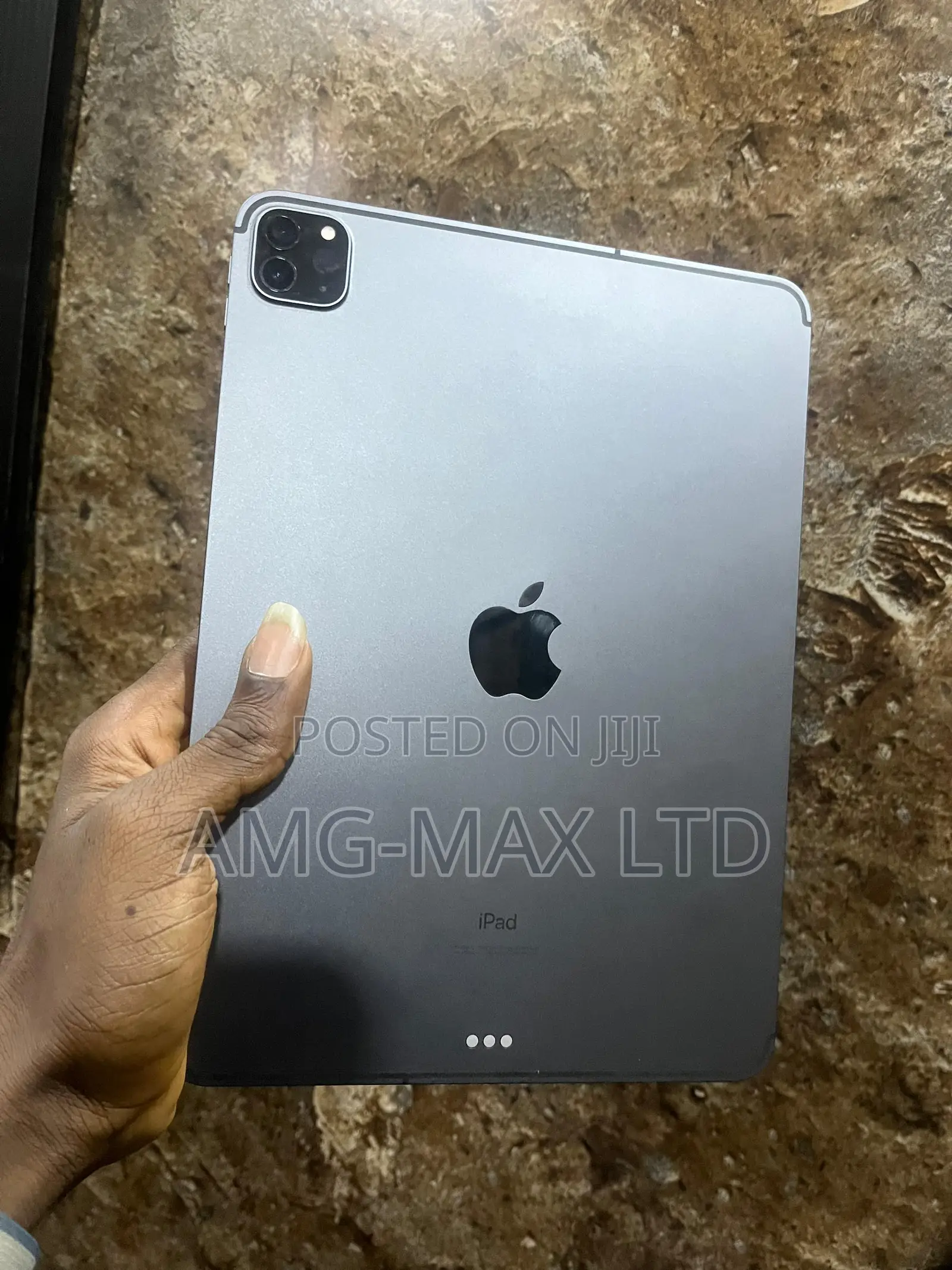 Apple iPad Pro 12.9 (2022) 256 GB Gray