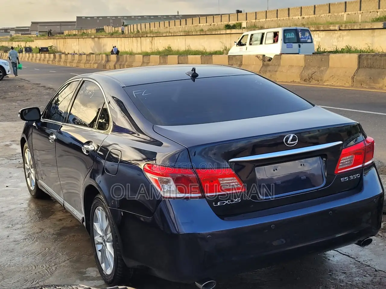 Lexus ES 350 2011 Blue