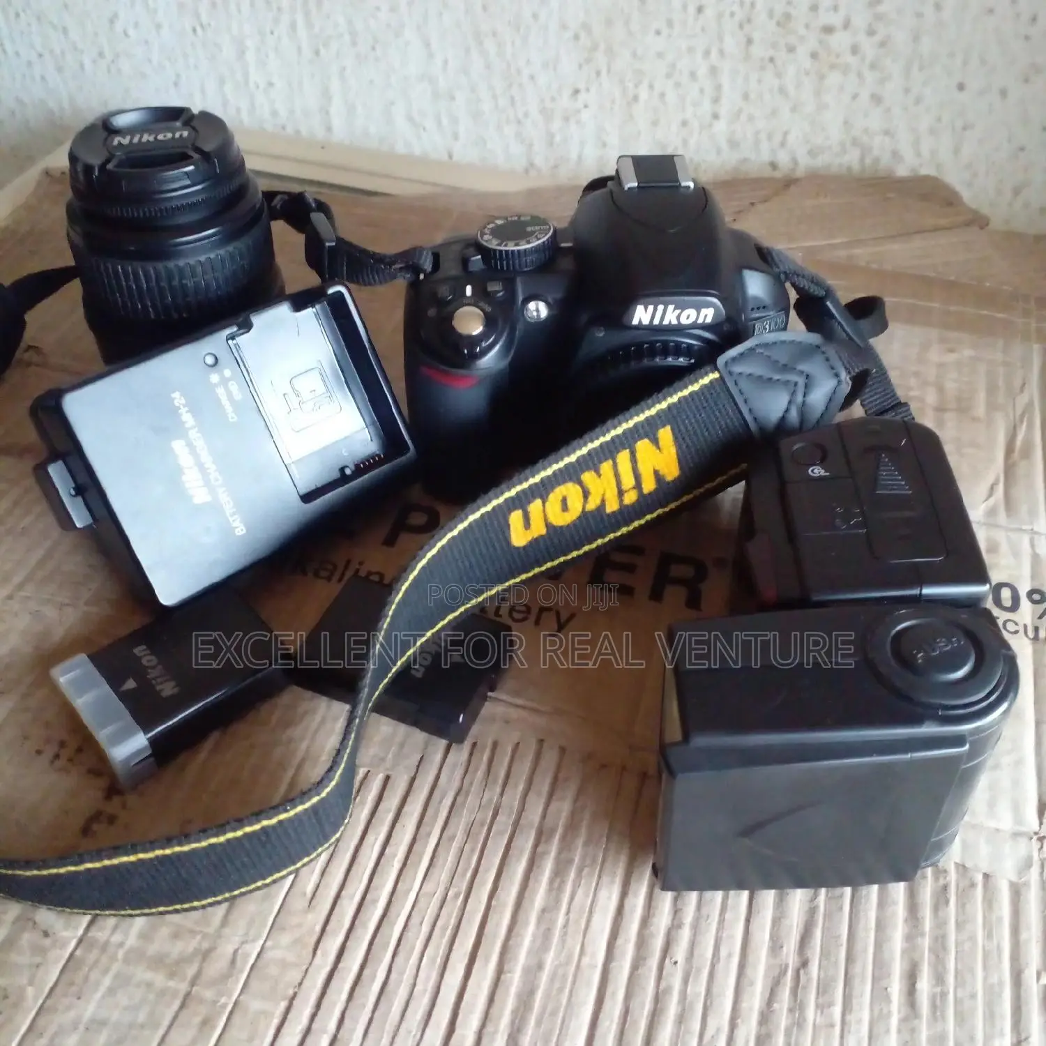 Nikon D3100 With 18-55 Lens and Flash
