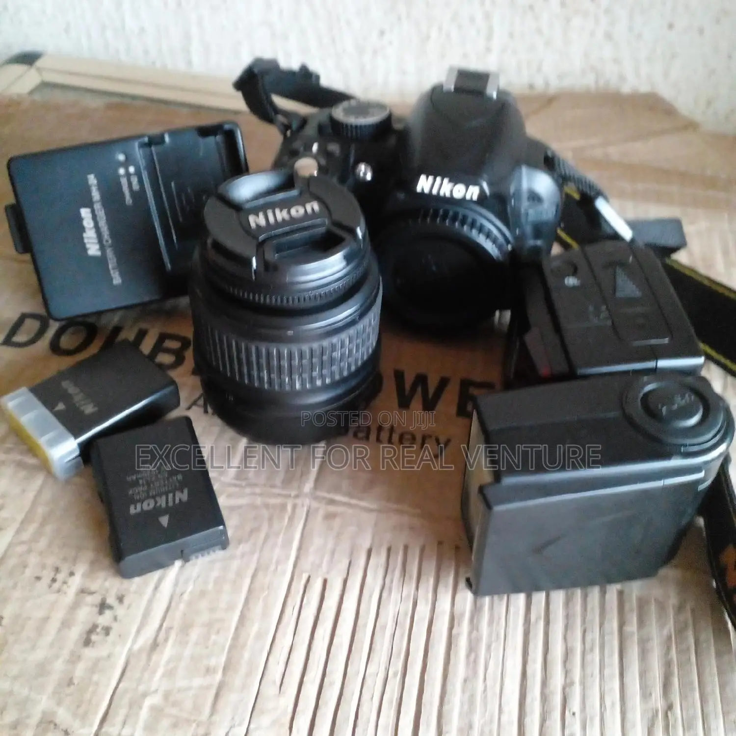 Nikon D3100 With 18-55 Lens and Flash