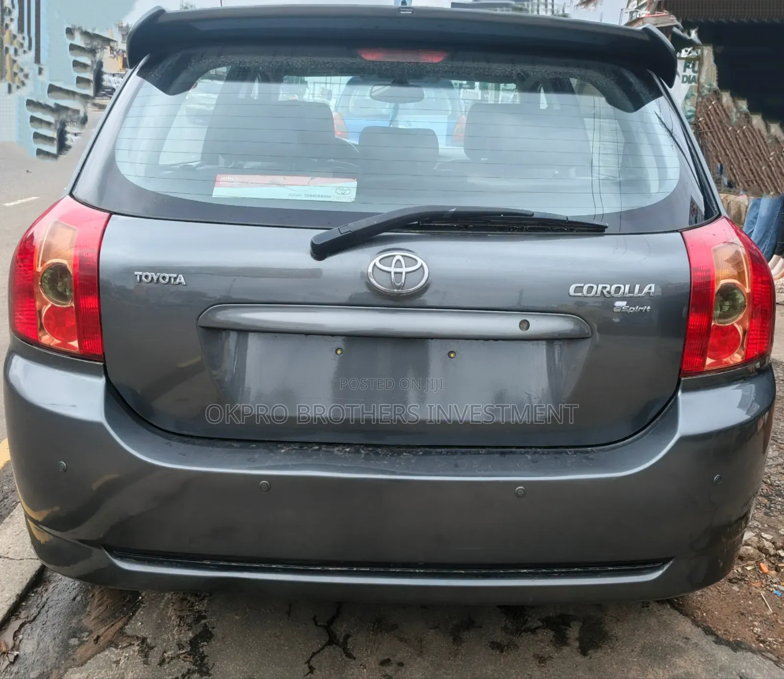 Toyota Corolla Liftback 2005 Gray