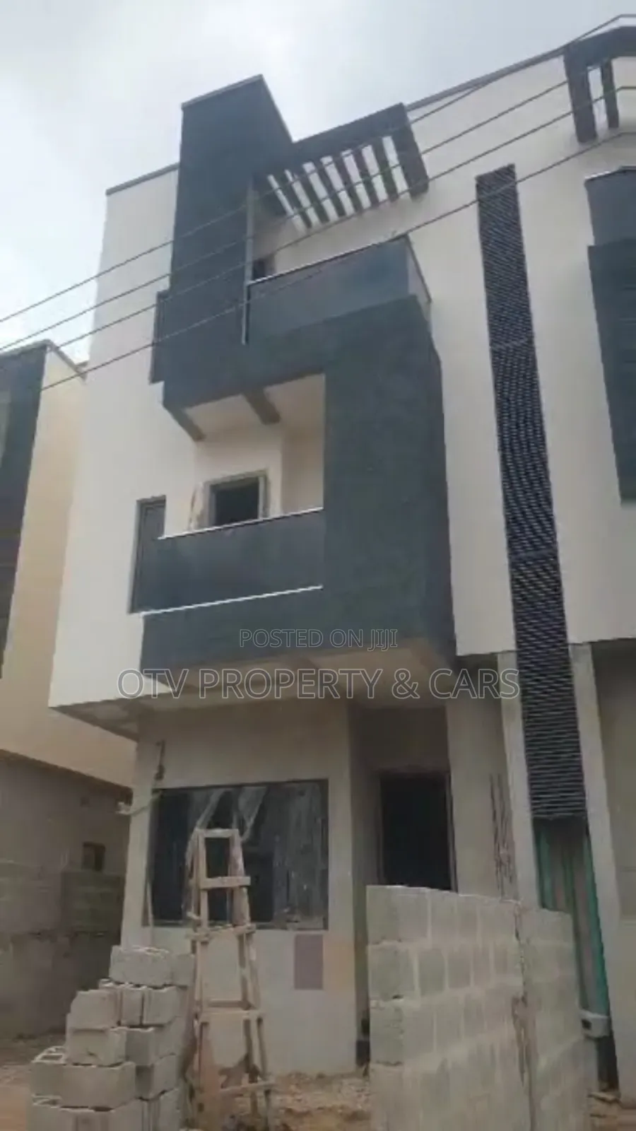 Furnished 4bdrm Duplex in Ikeja for sale