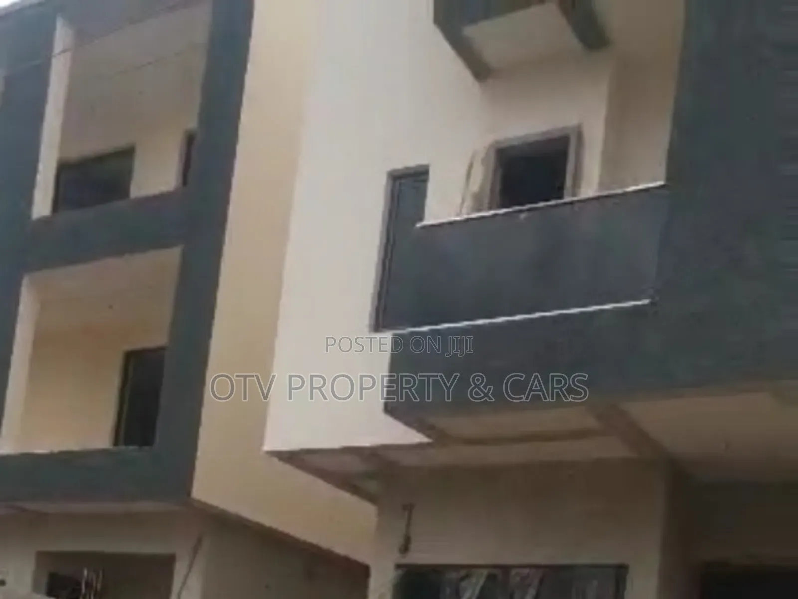 Furnished 4bdrm Duplex in Ikeja for sale