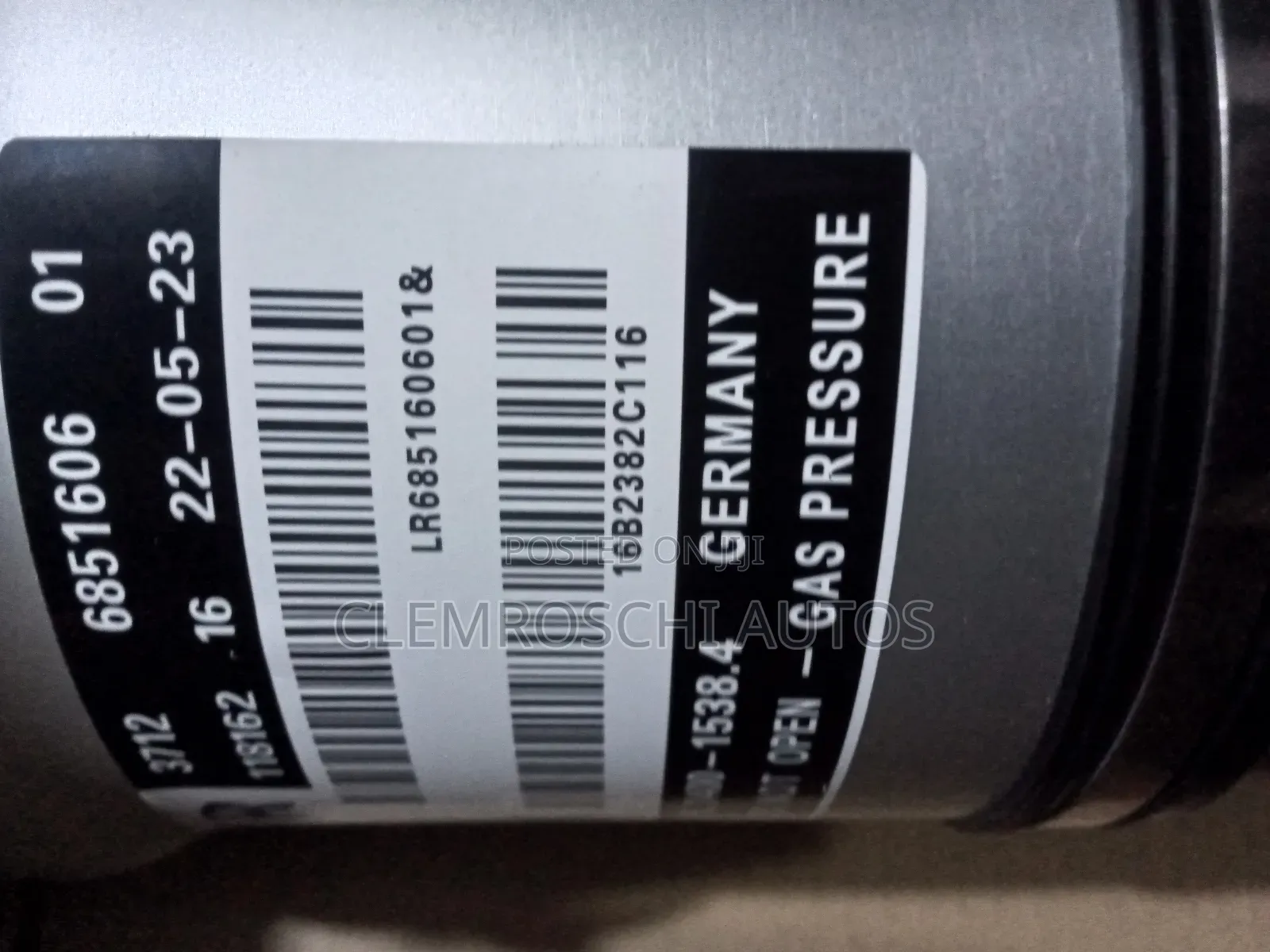 High Quality Certified Rear Ballon Shock Rolls-Royce Wraith