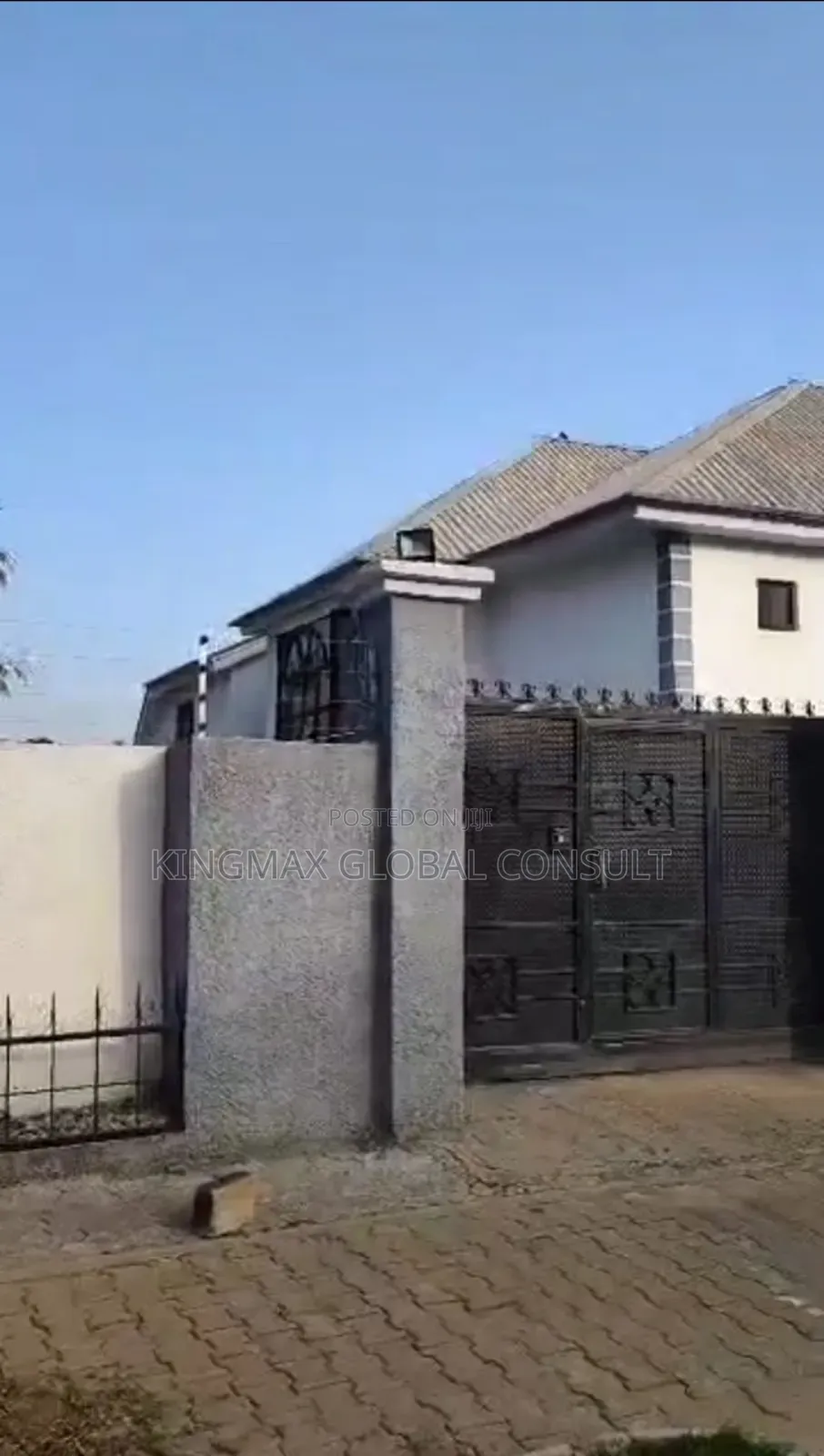 7bdrm Mansion in Wuse 2 for sale