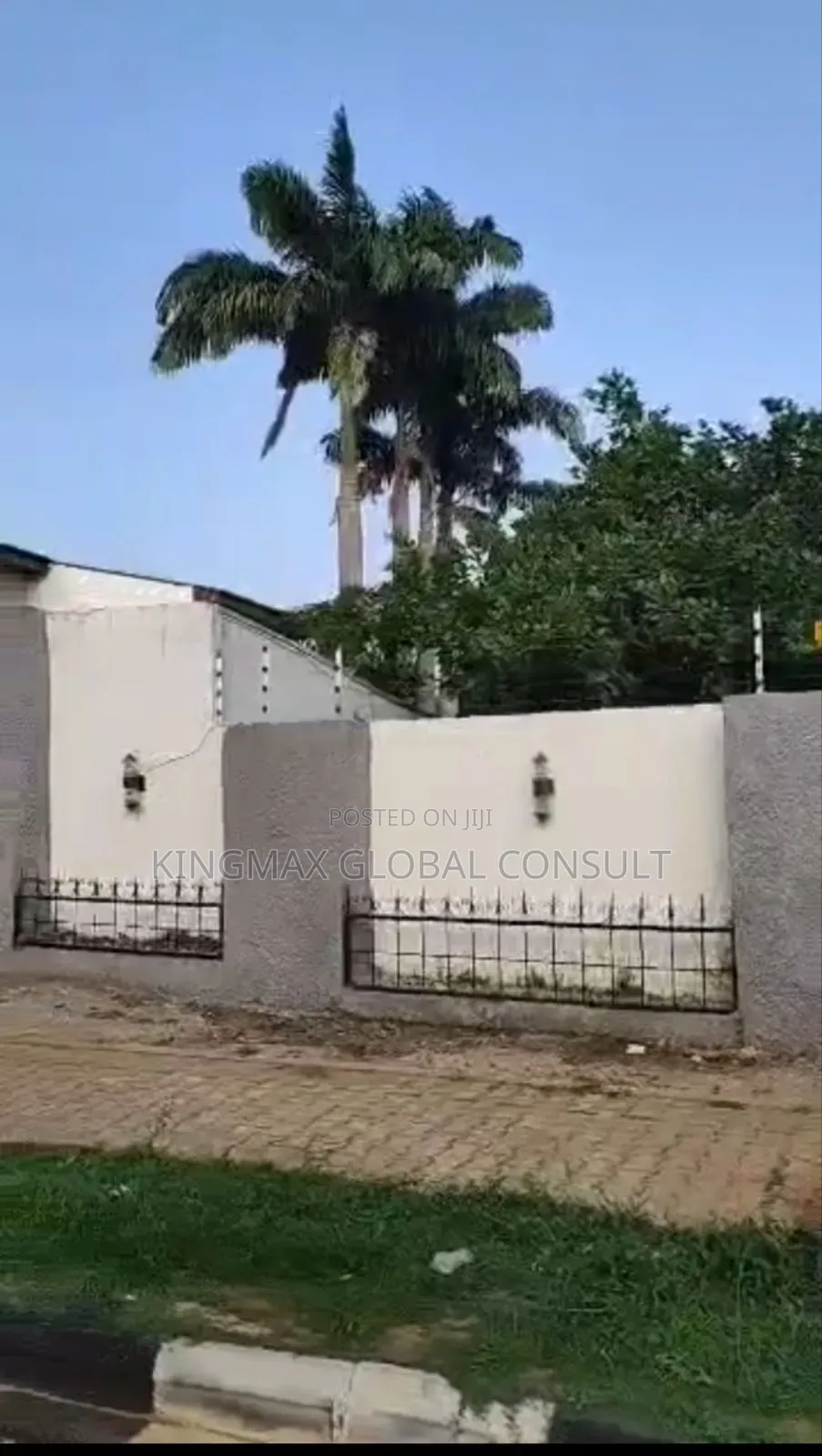 7bdrm Mansion in Wuse 2 for sale