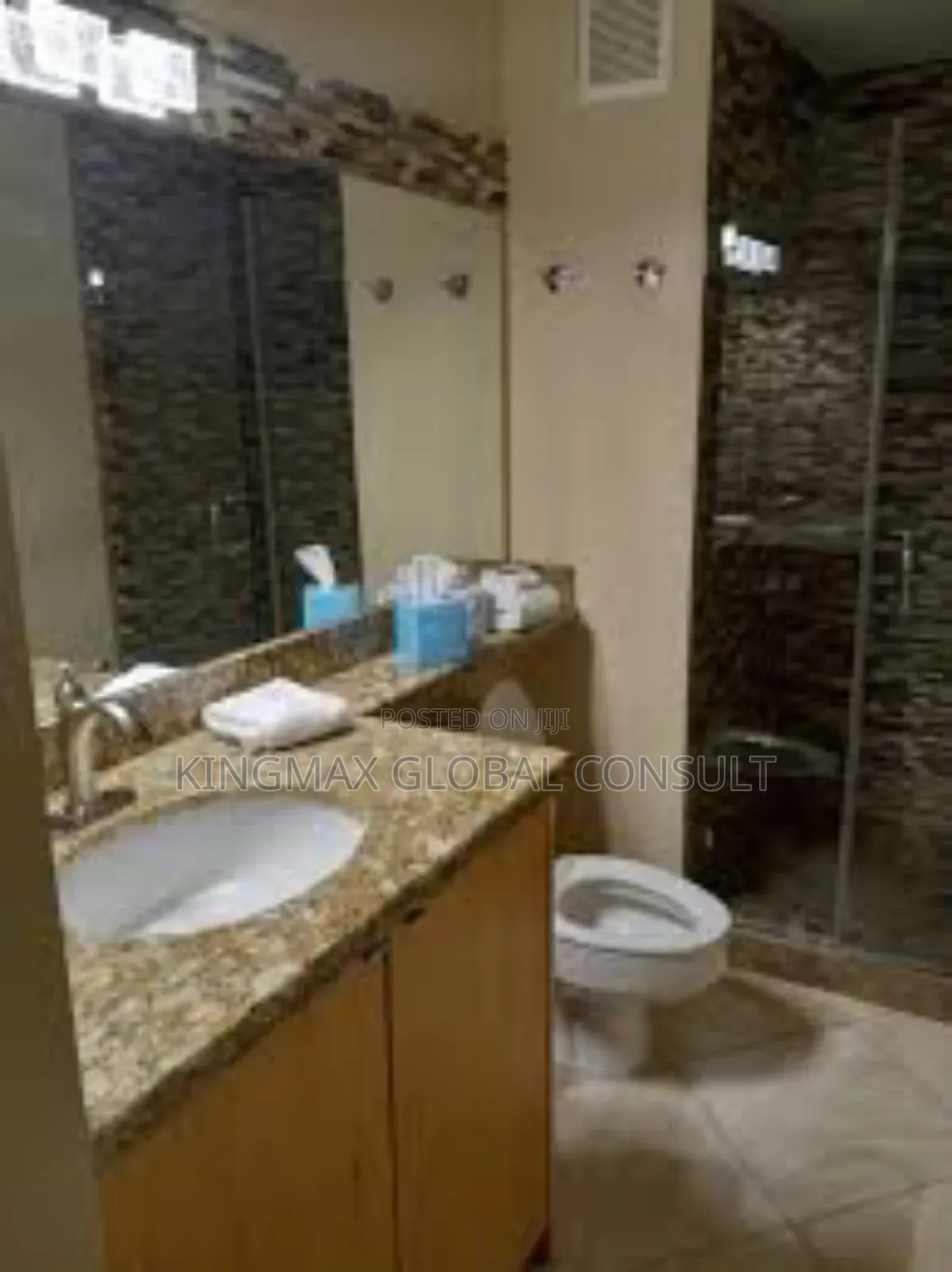 5bdrm Duplex in Guzape District for sale