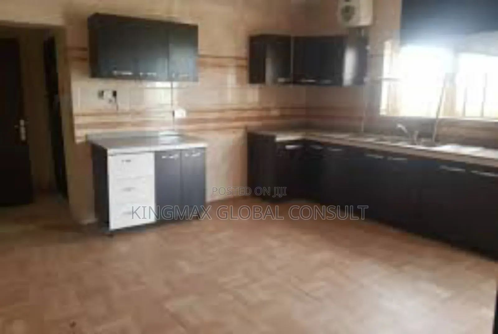 4bdrm Duplex in Jabi for sale