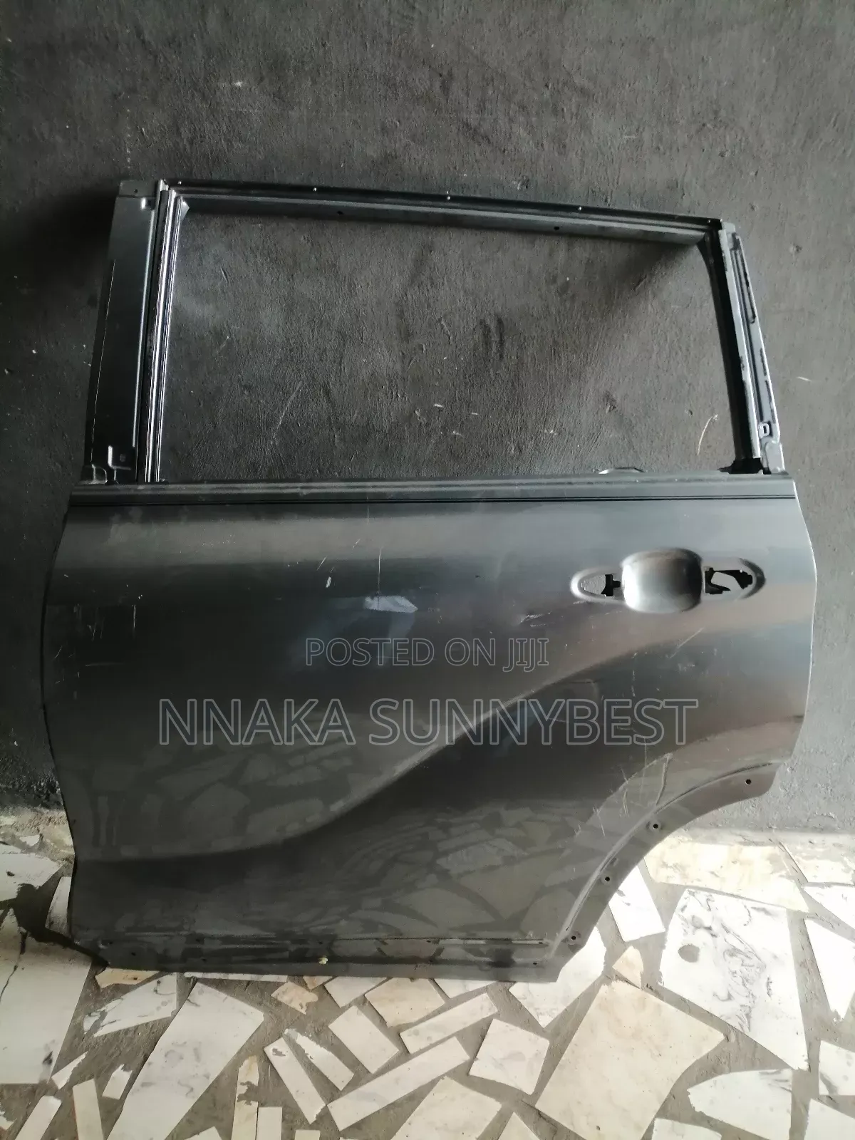Toyota Highlander Door Left Door, 2020 Model.