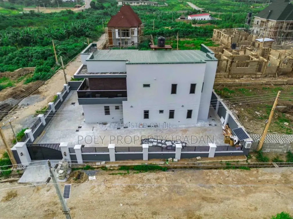 3bdrm Duplex in Rayfield Gardens, Ibadan for sale