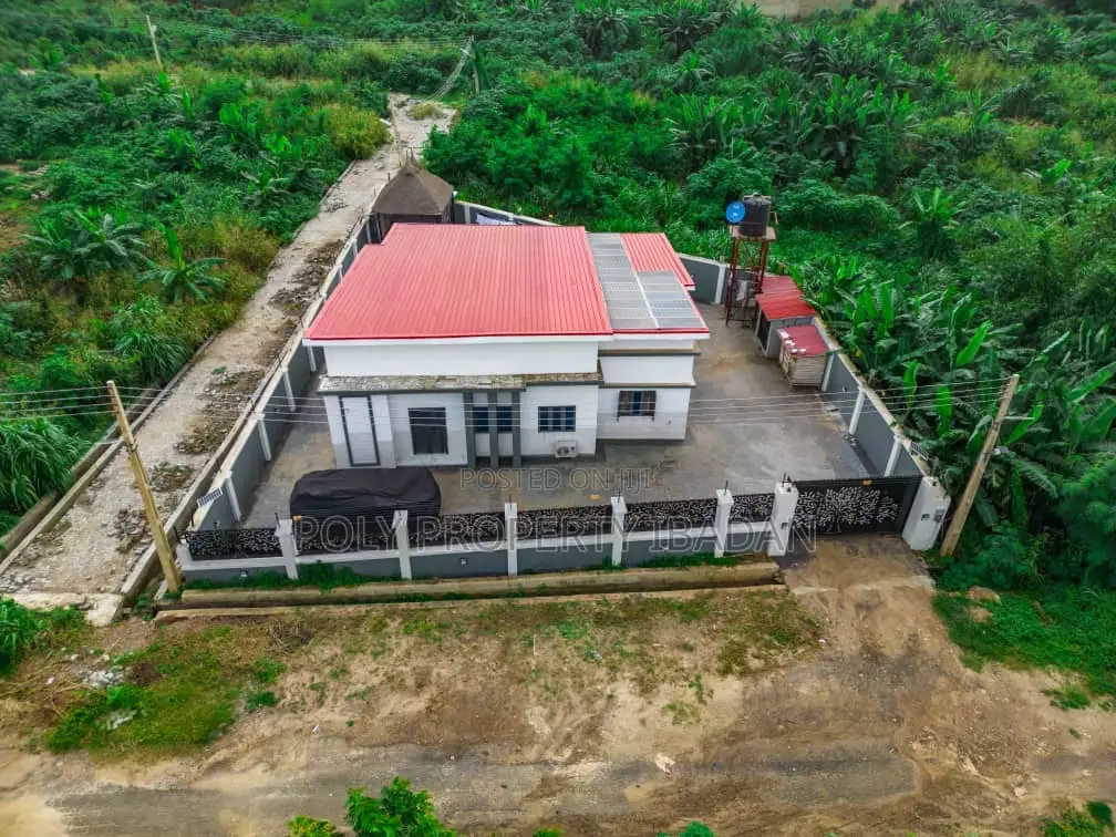 3bdrm Duplex in Rayfield Gardens, Ibadan for sale