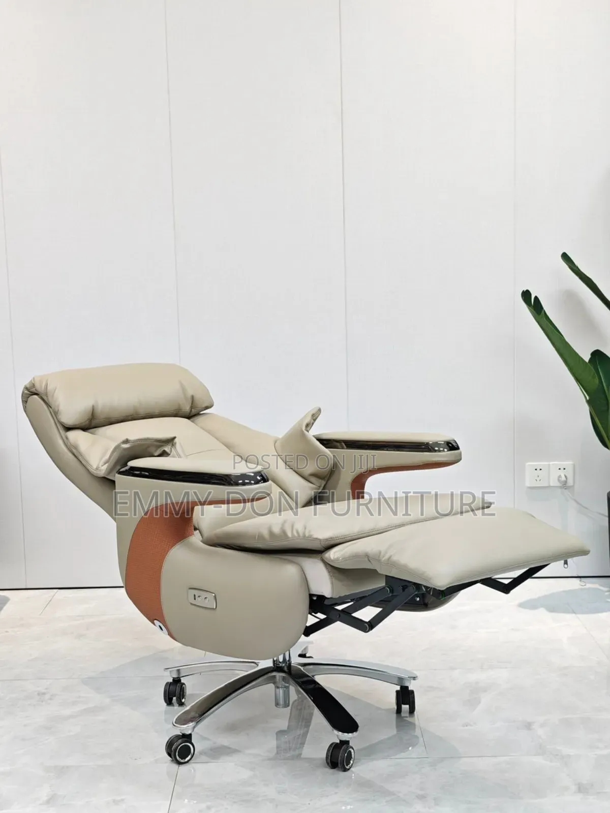 High Quality Declining Electric Swivel Office Chair