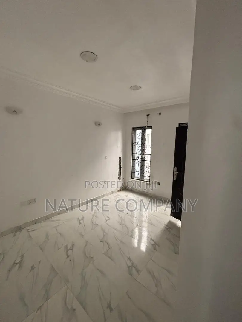 4bdrm Duplex in Ikate for rent