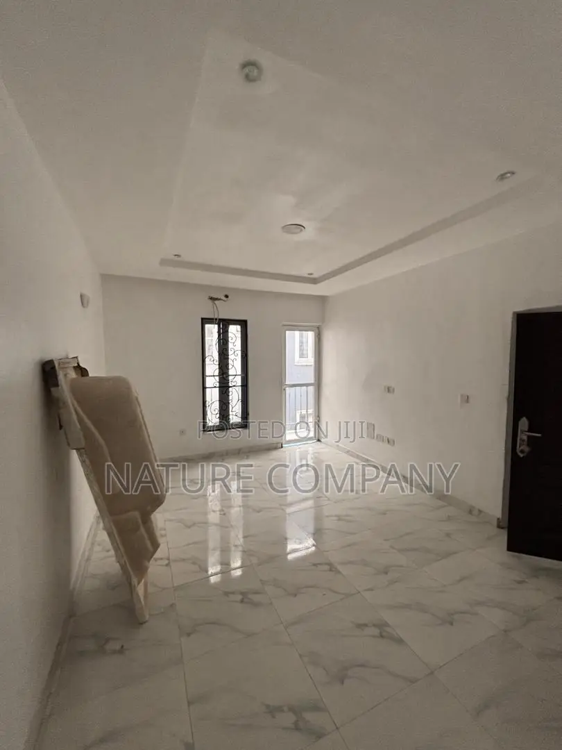 4bdrm Duplex in Ikate for rent