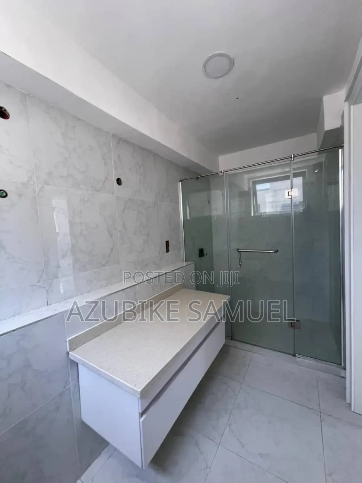 Furnished 4bdrm Penthouse in Victoria Island for sale
