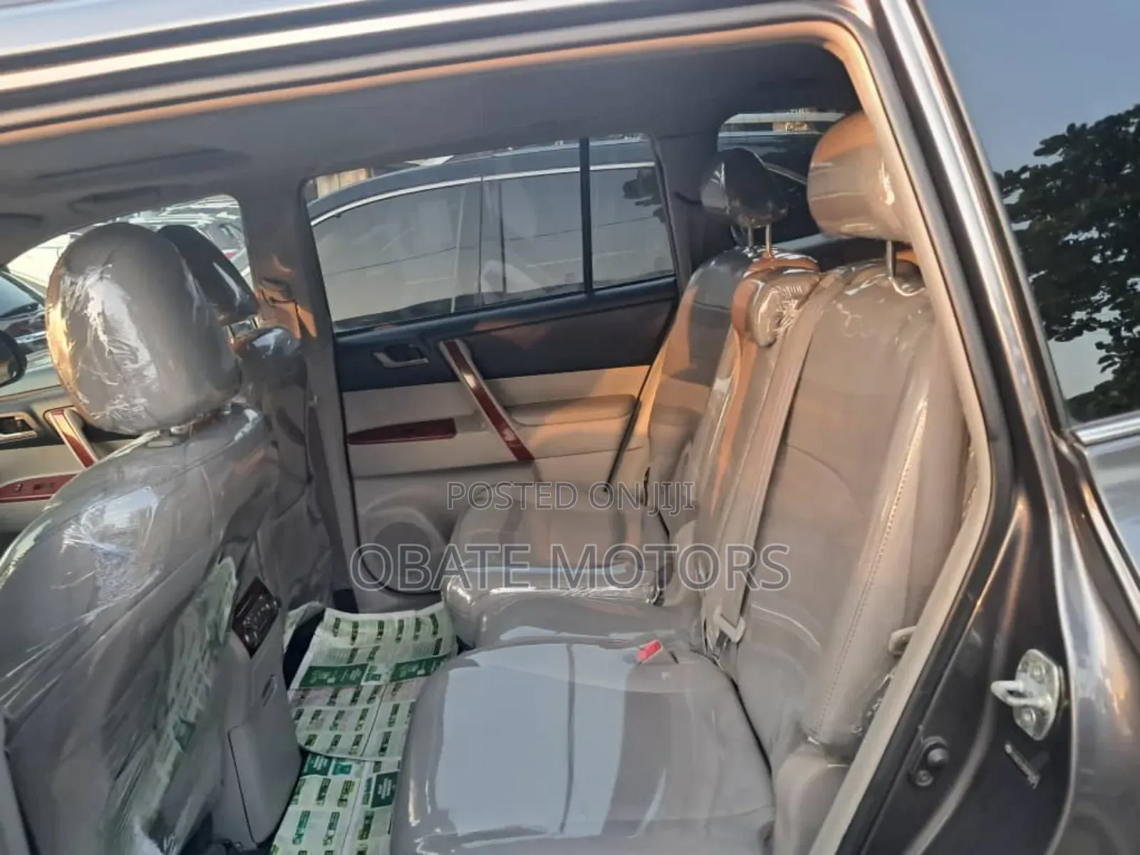 Toyota Highlander Limited 2012 Gray