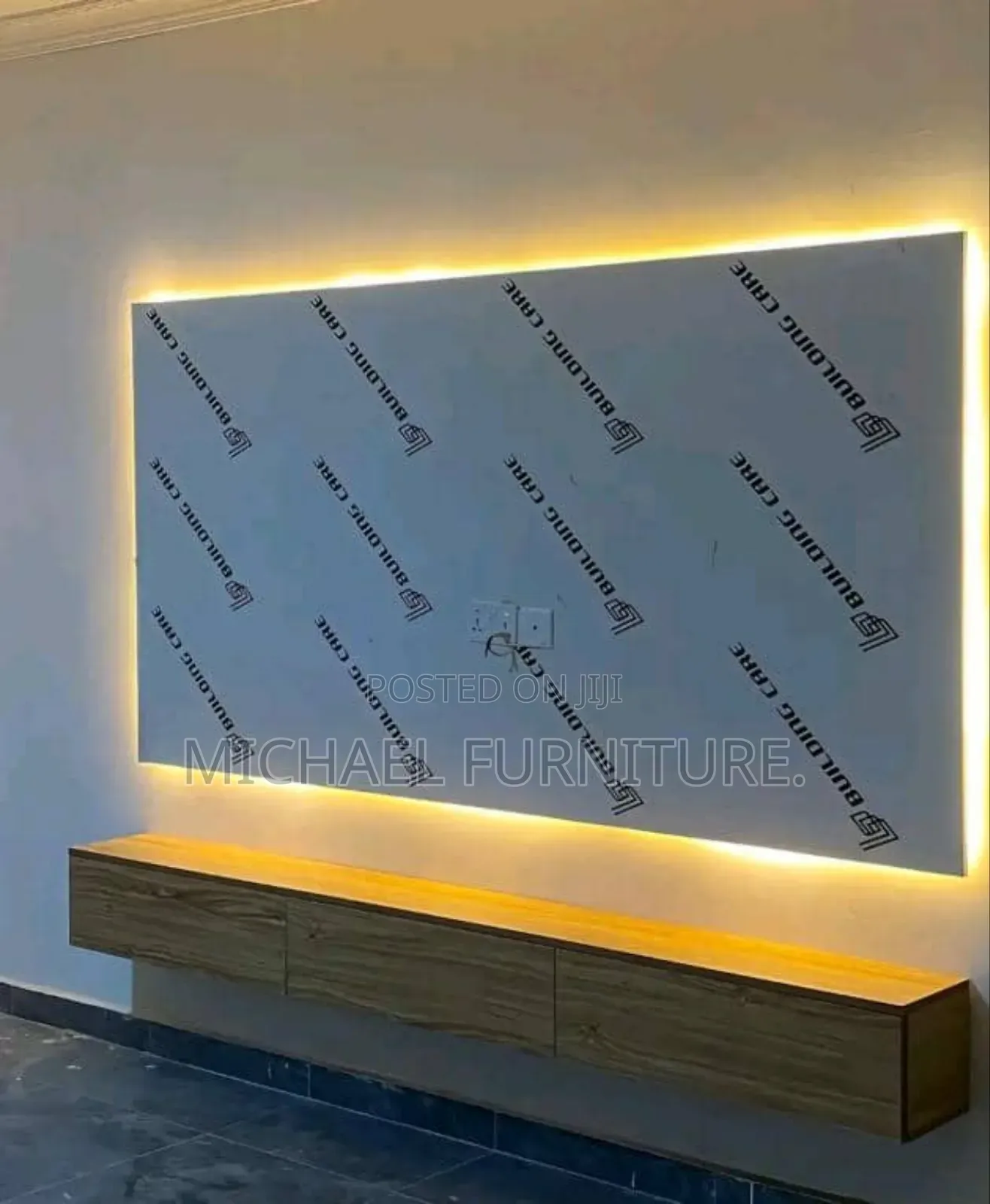 Lobe Light Tv Console