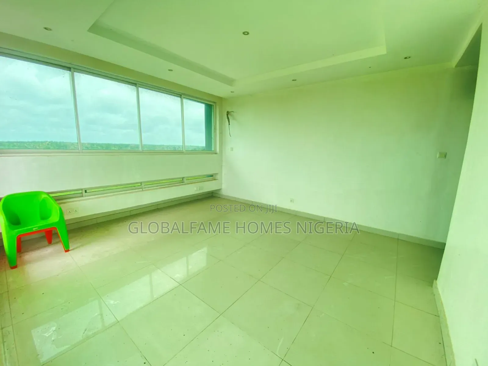 3bdrm Block of Flats in Grenadine Estate, Abijo for rent
