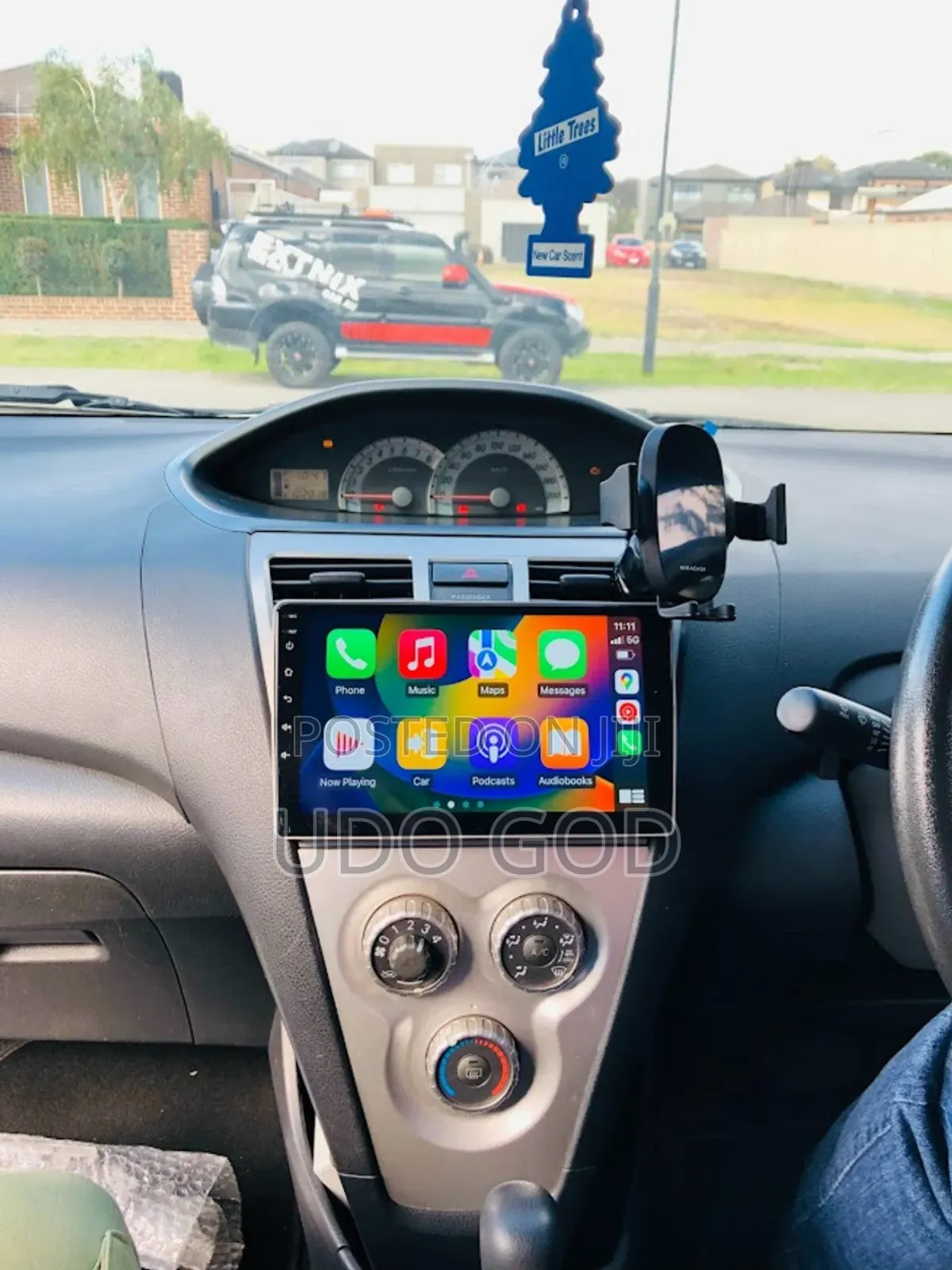 Toyota Yalis Android Apple Car Play With Android Auto
