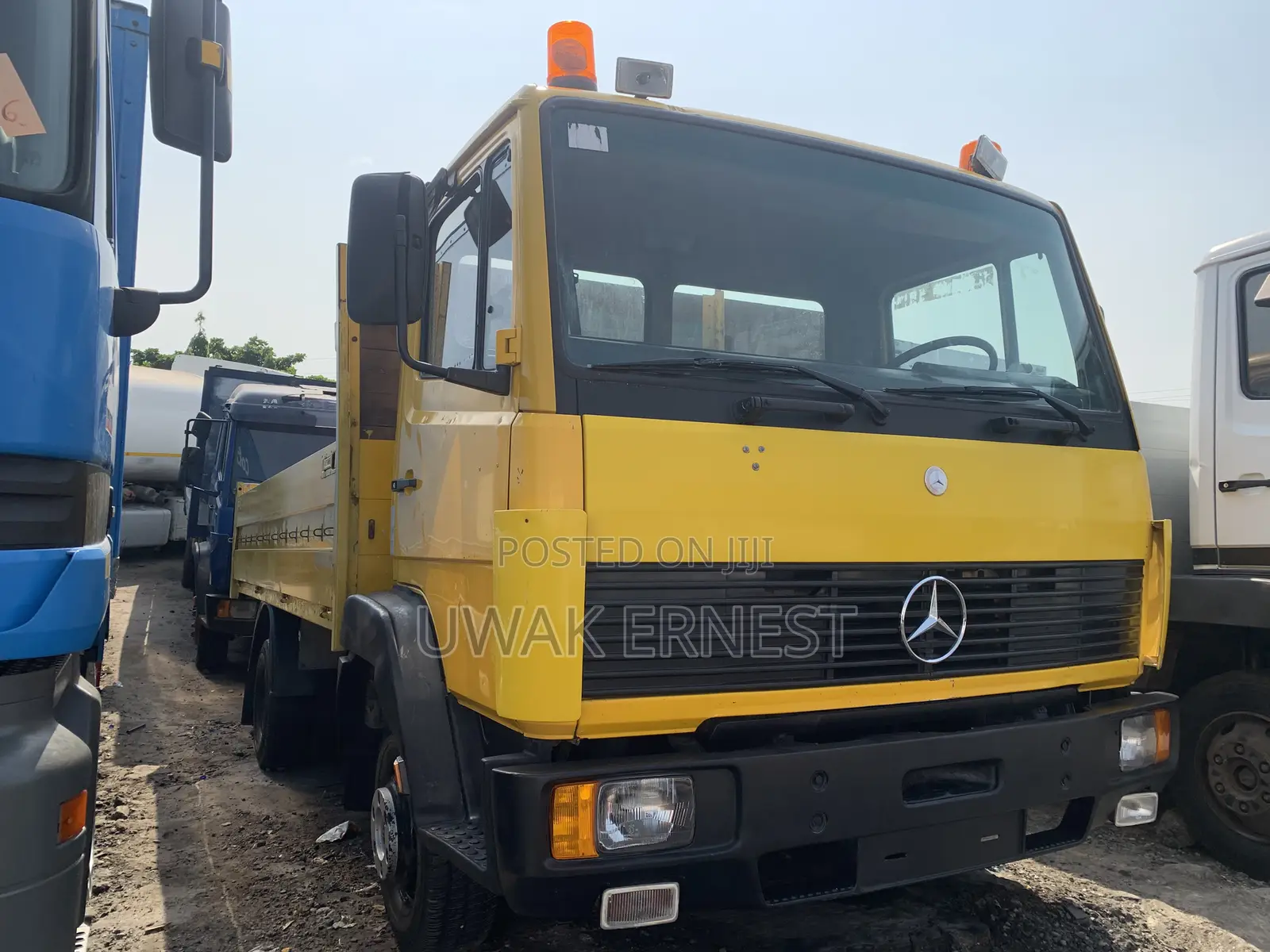 Super Clean Mercedes Benz 814 Pick Up Truck