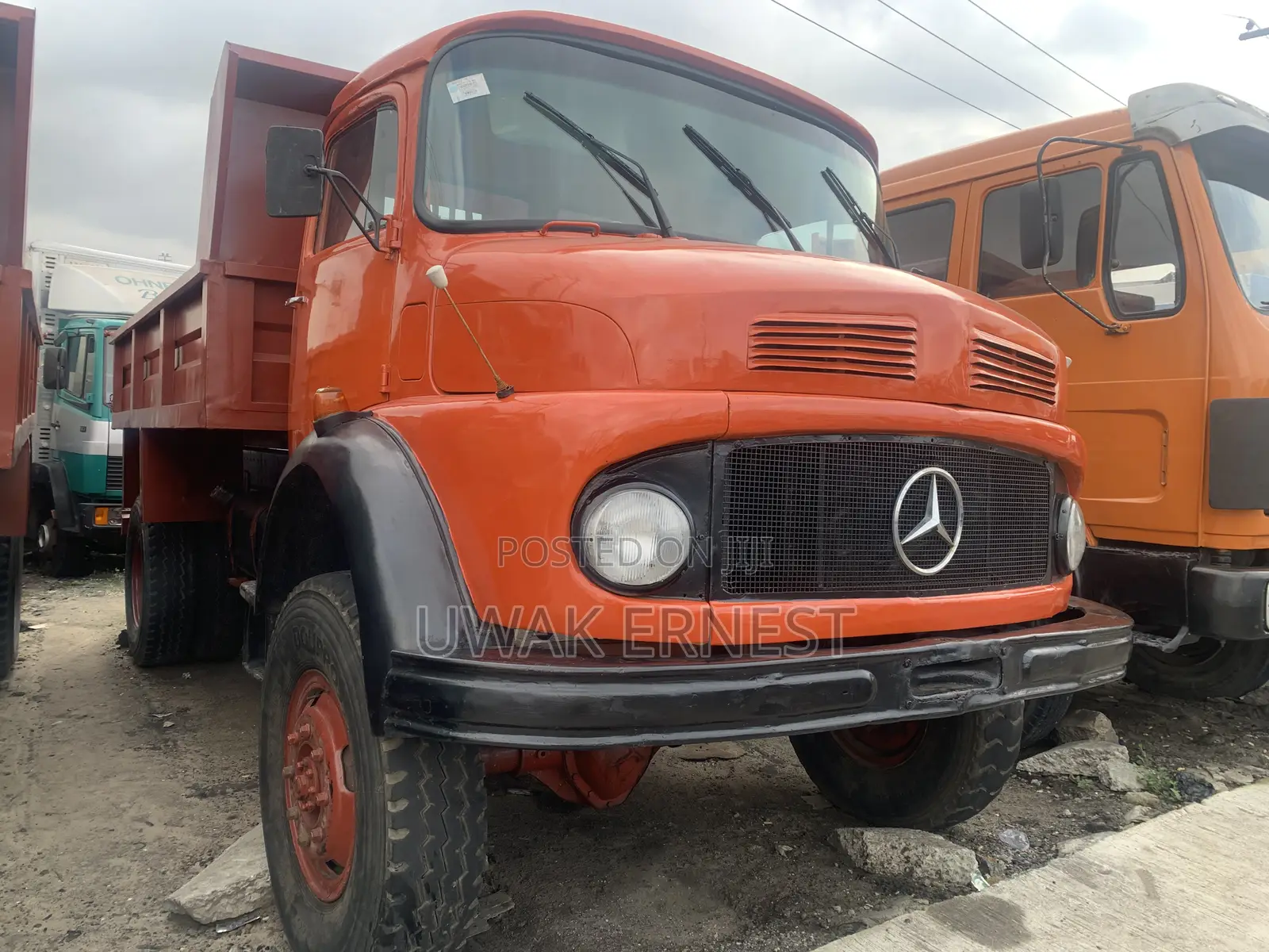 Super Clean Mercedes Benz Tipper Truck