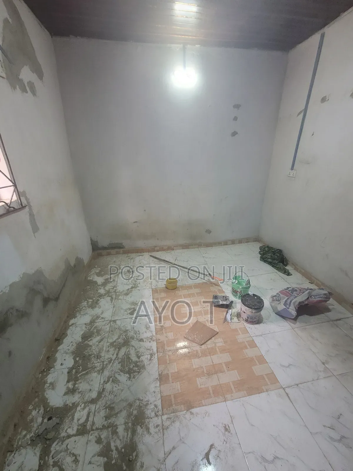 Studio Apartment in Bariga for rent