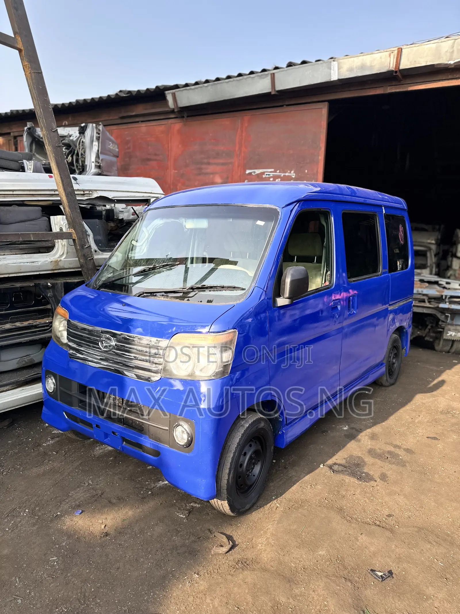 Daihatsu Hijet 2012 Blue