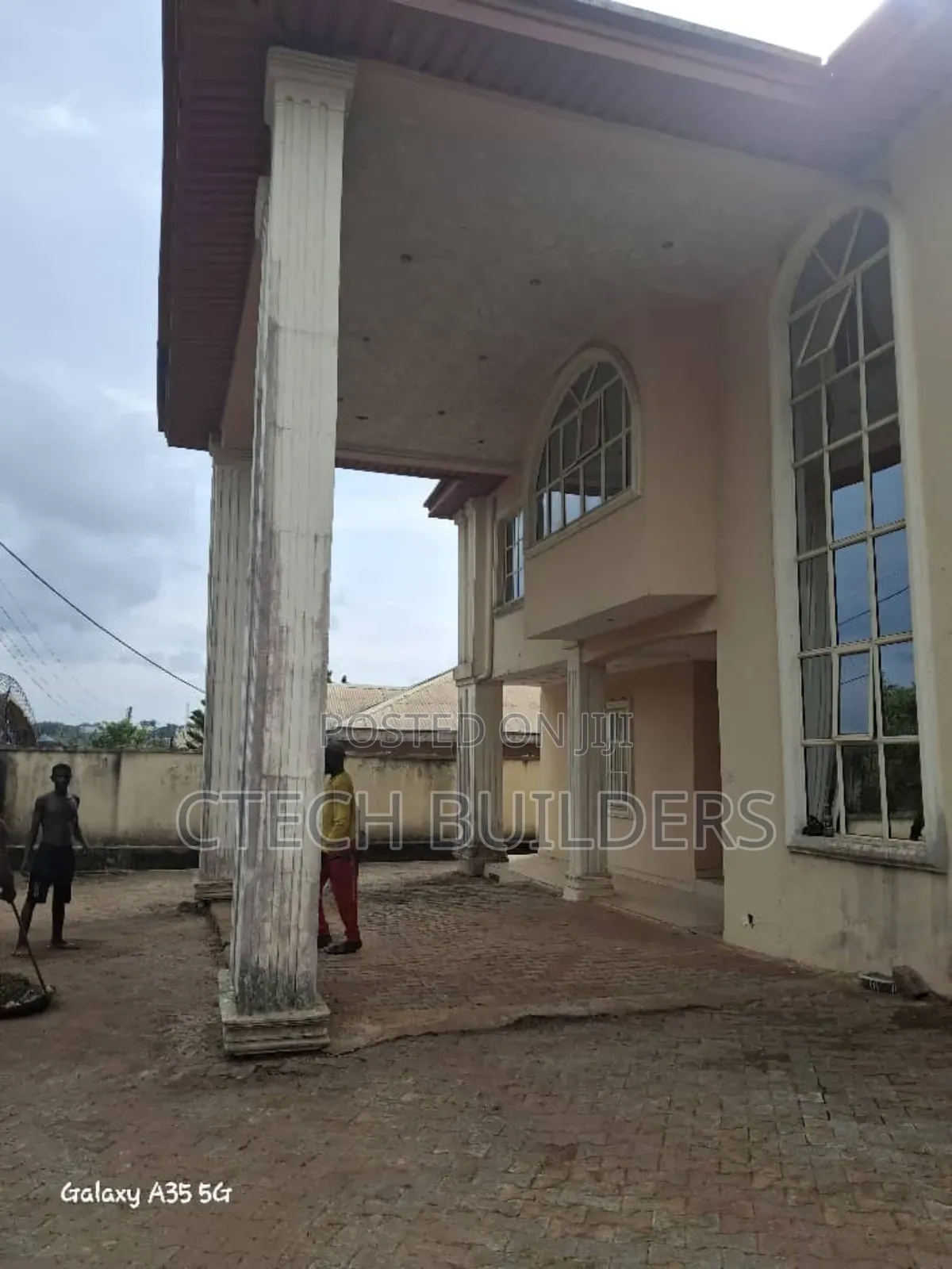 7bdrm Duplex in Benin City for sale