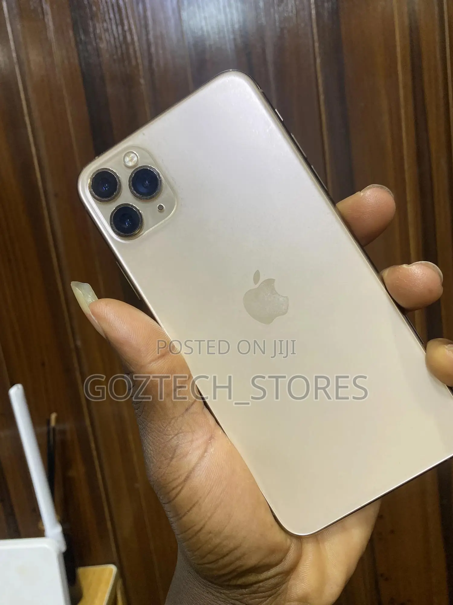 Apple iPhone 11 Pro Max 64 GB Gold