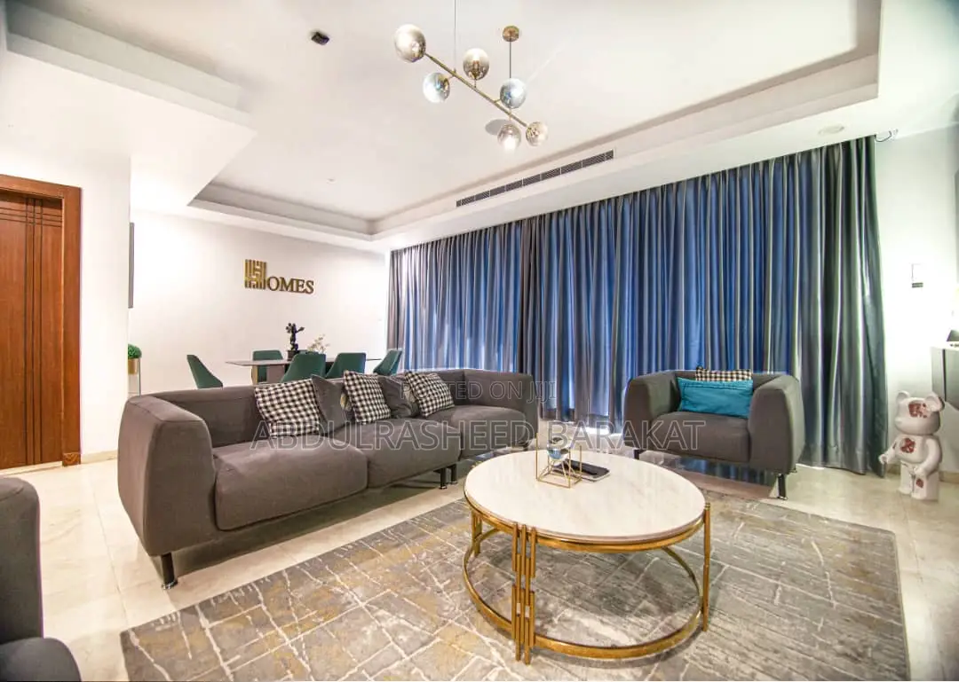 Luxury Two Bedroom Apartment With Cinema Pool Spa Gym Ps5