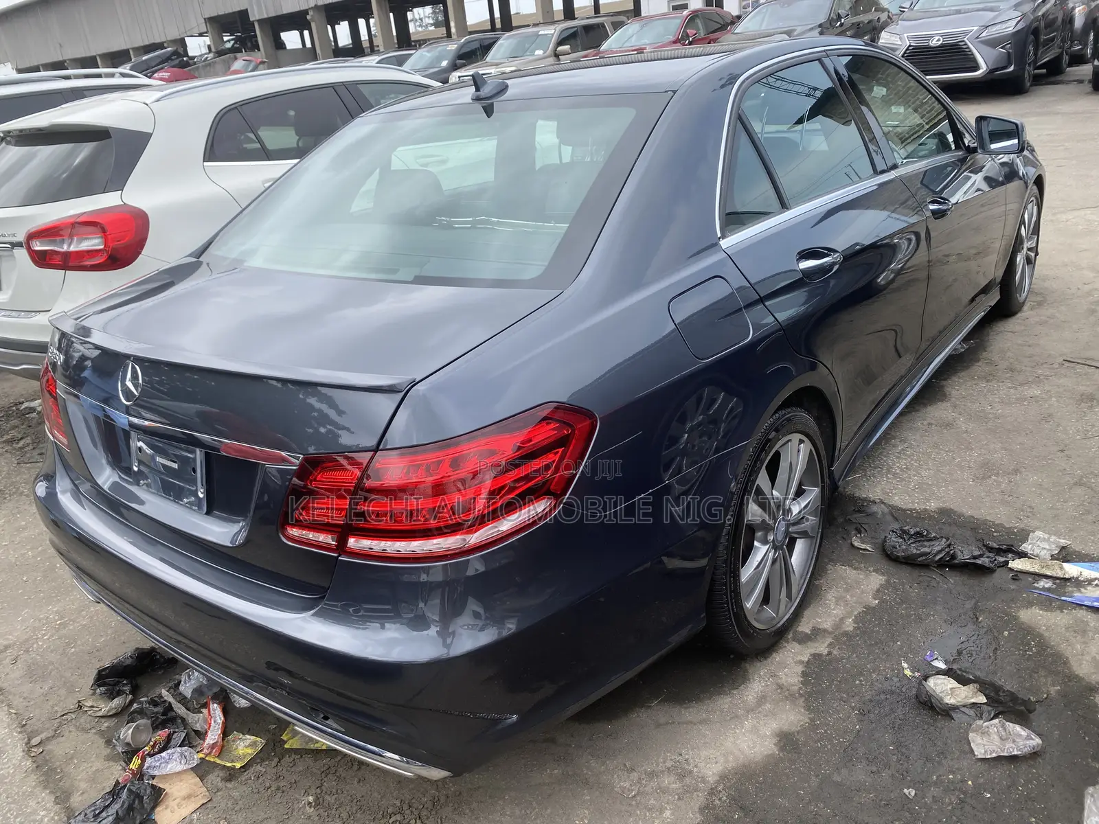Mercedes-Benz E350 Base 4Matic Sedan AWD (3.5L 6cyl 7A) 2014 Gray