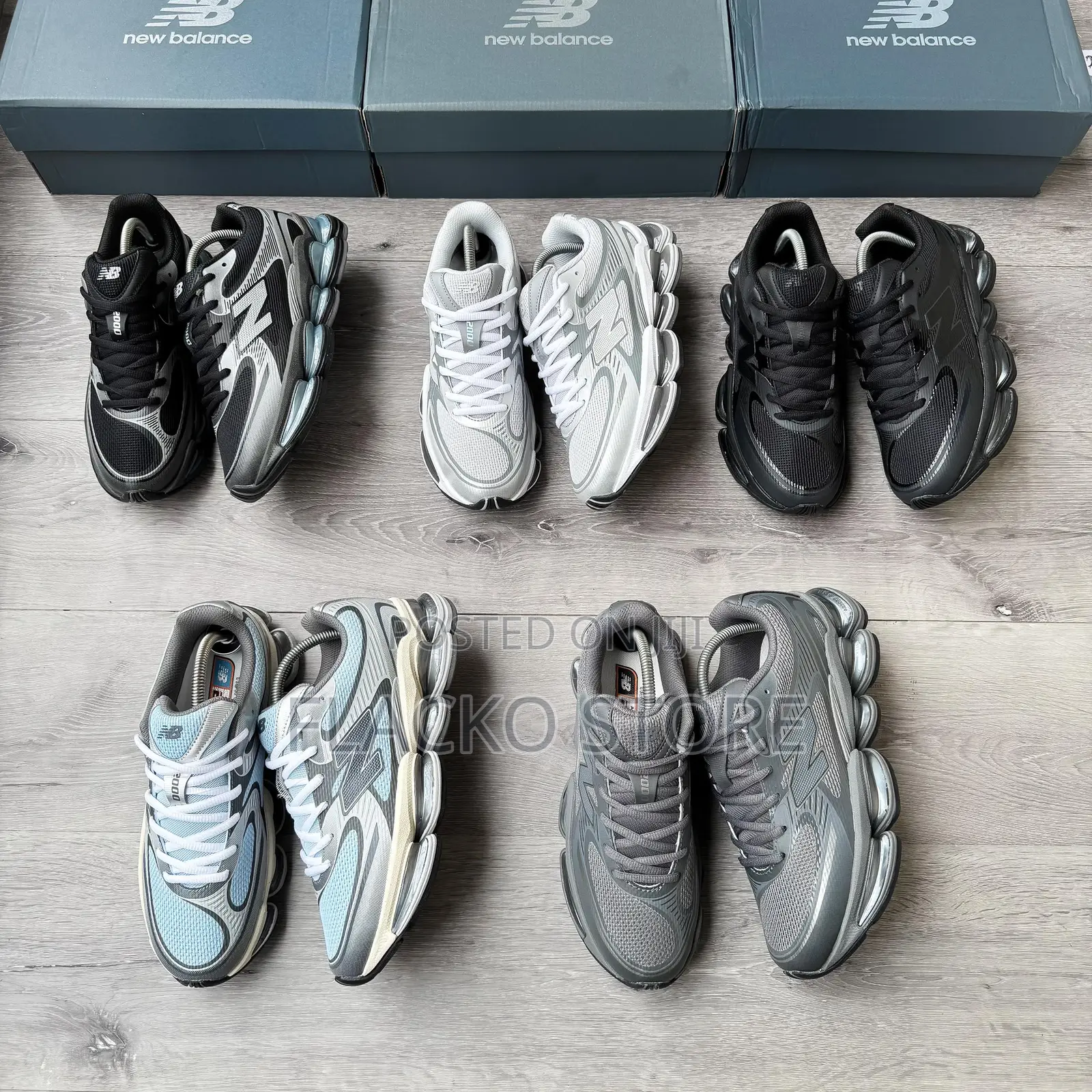 Original New Balance Abzorb 2000 Sneakers