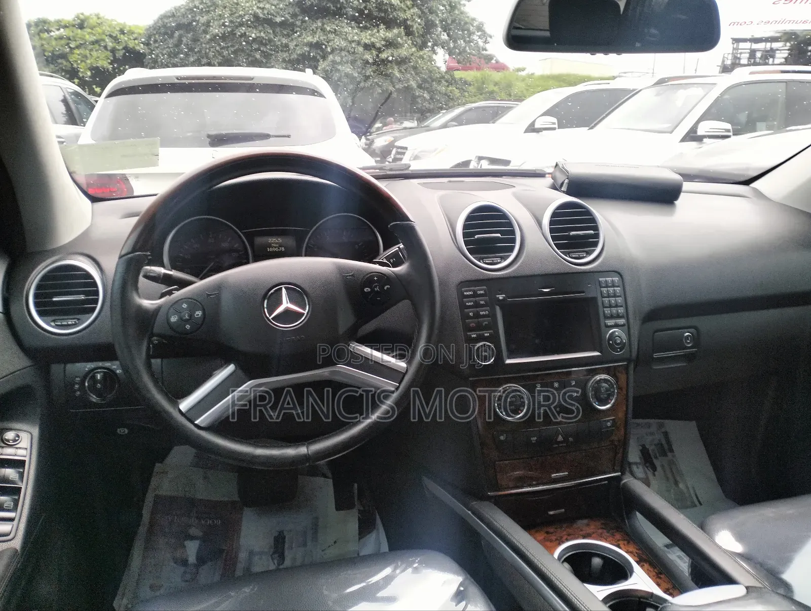 Mercedes-Benz M Class 2011 Black