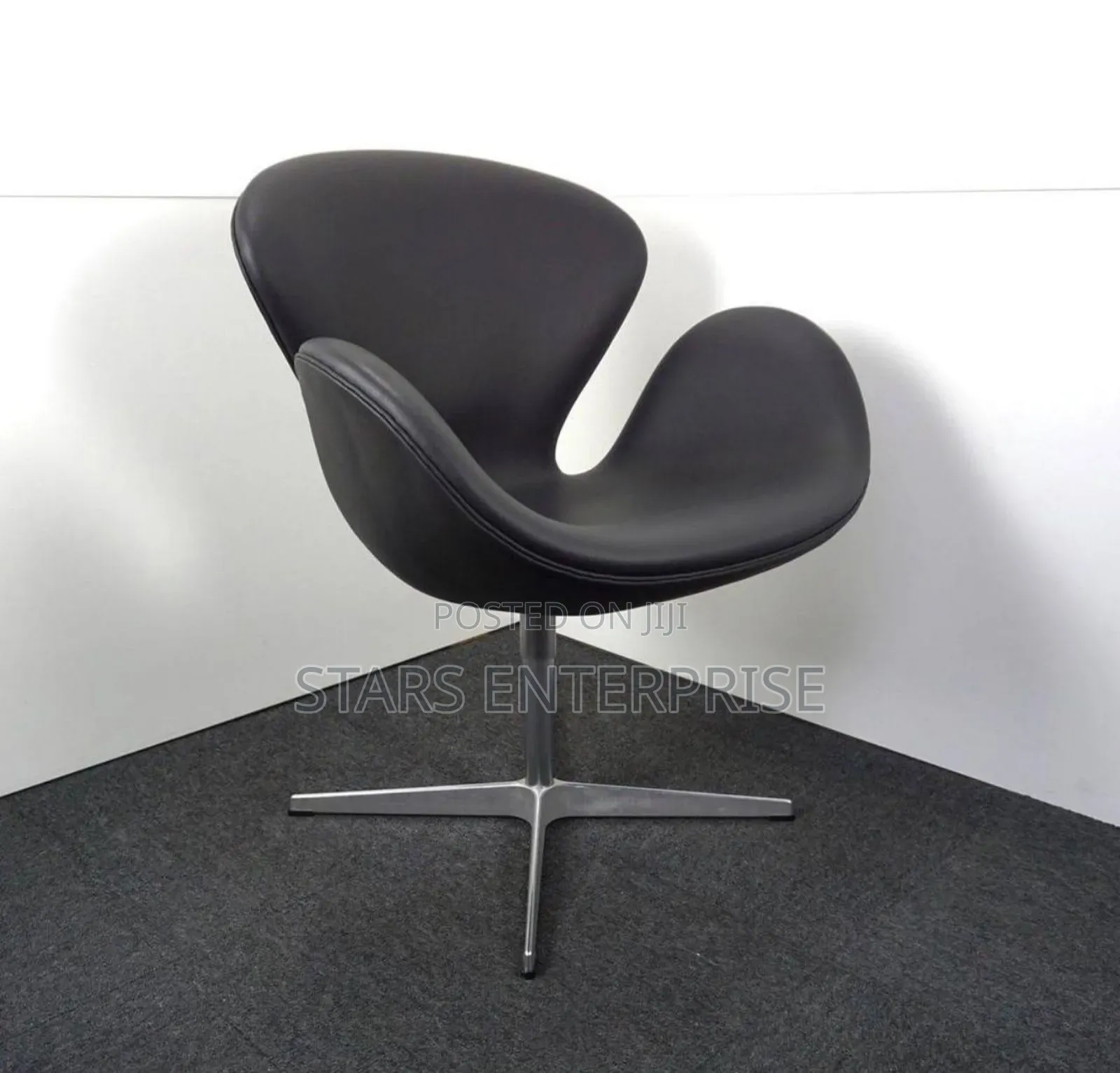 Office Swivel Chair / Swan Arm Chair