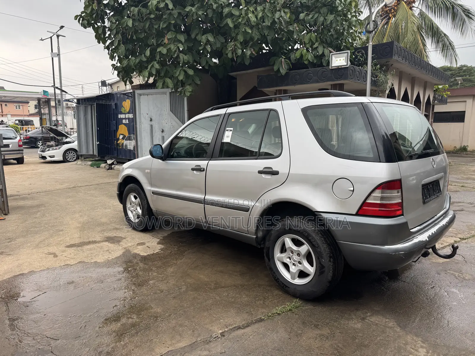Mercedes-Benz M Class 2001 Silver